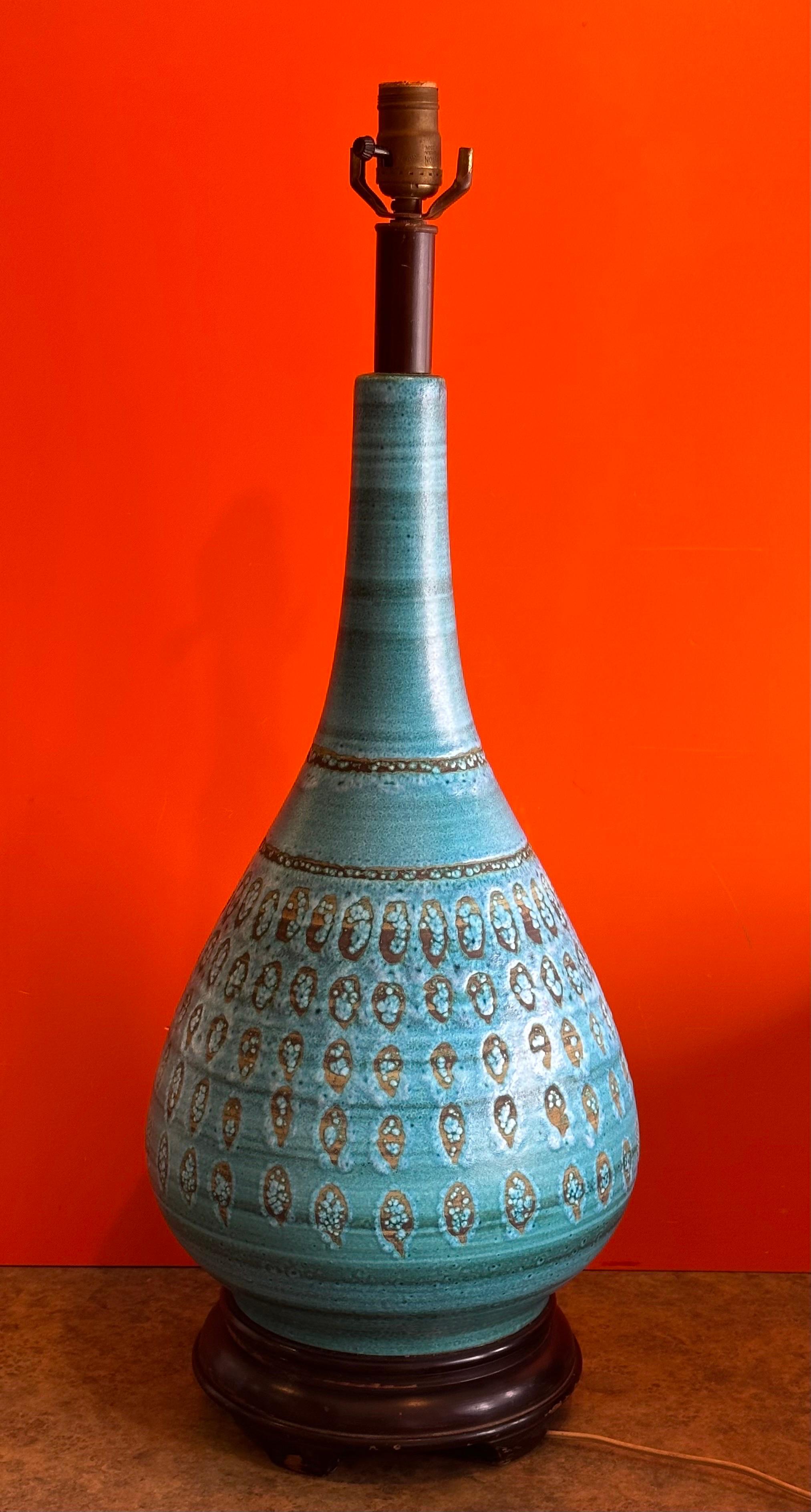 Monumental Turquoise Glazed Ceramic Lamp by Aldo Londi for Bitossi For Sale 1
