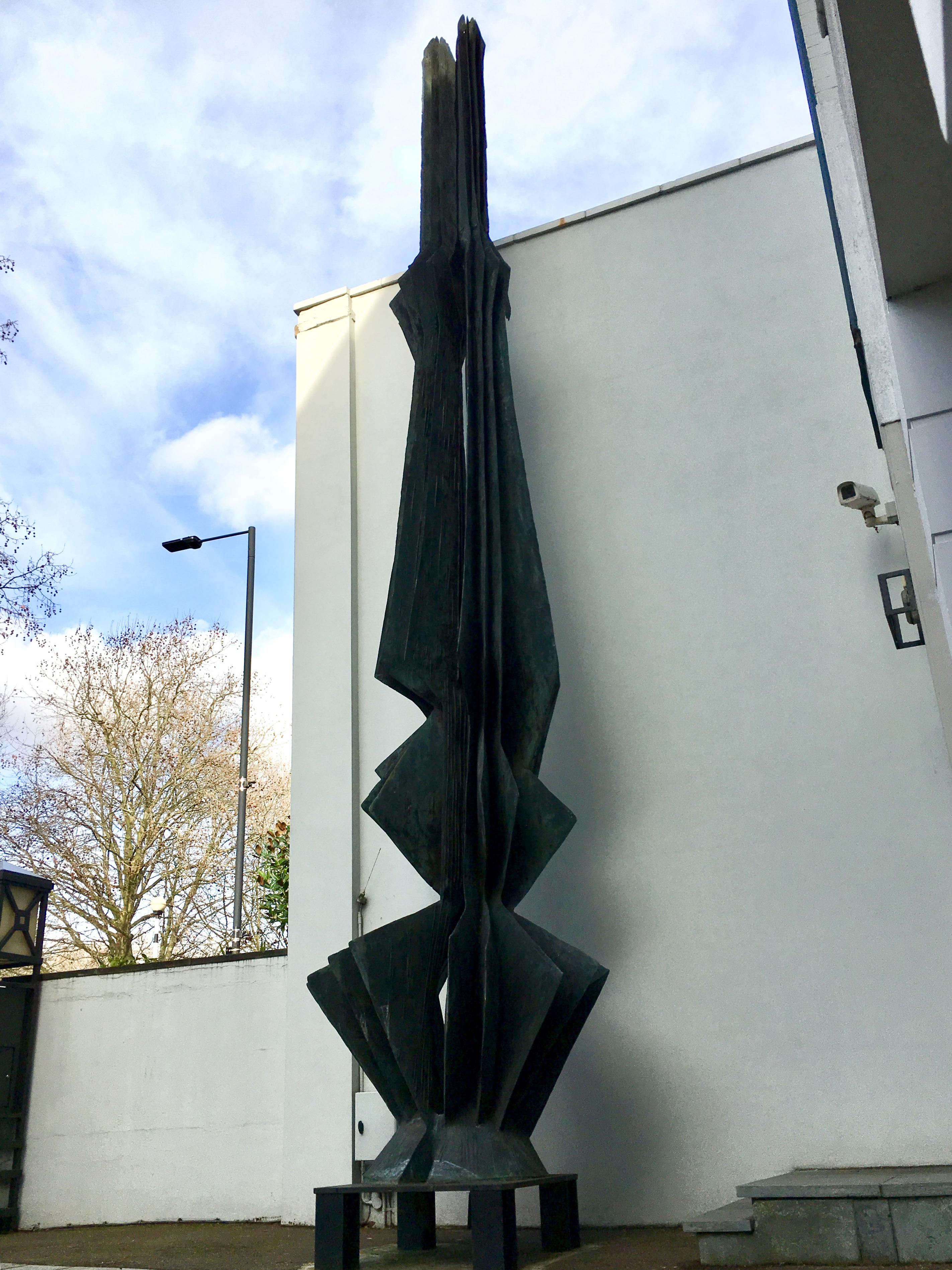 Italiano Scultura monumentale in bronzo di Toni Fabris, Italia, 1960 in vendita