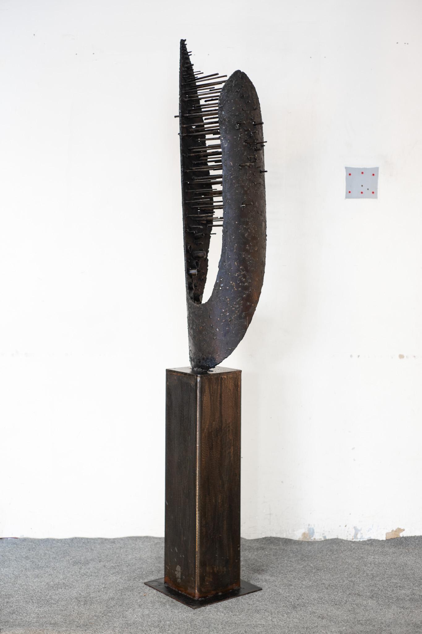 Escultura monumental y única de James Bearden de la serie de vacíos 
