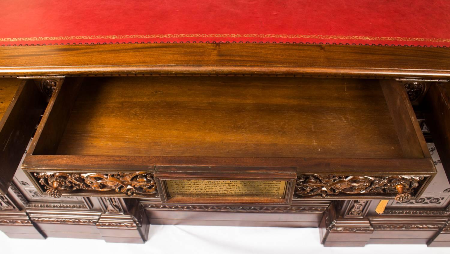 Monumental US Presidents Resolute Partners Desk, 20th Century 3