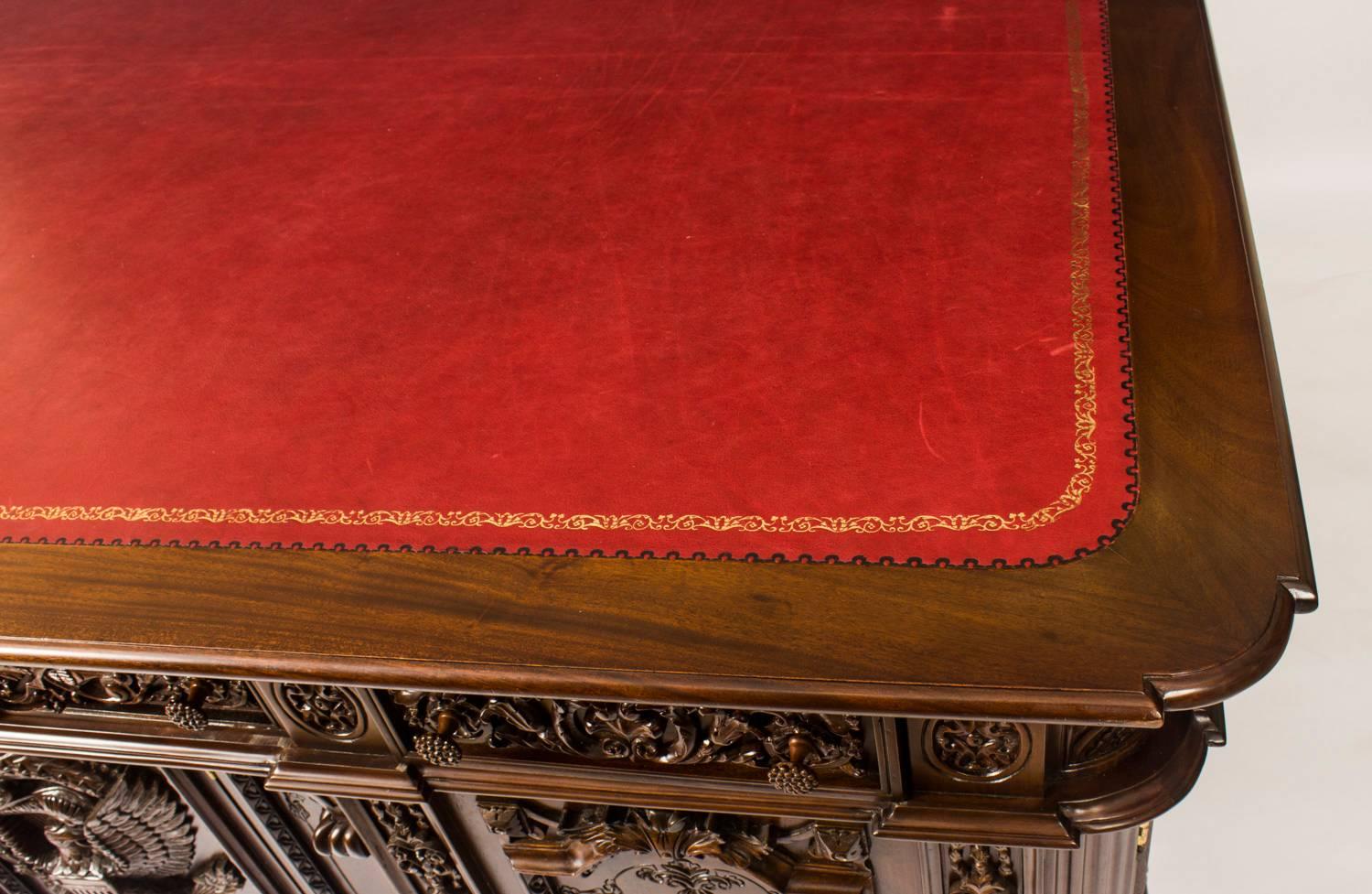 Monumental US Presidents Resolute Partners Desk, 20th Century 1