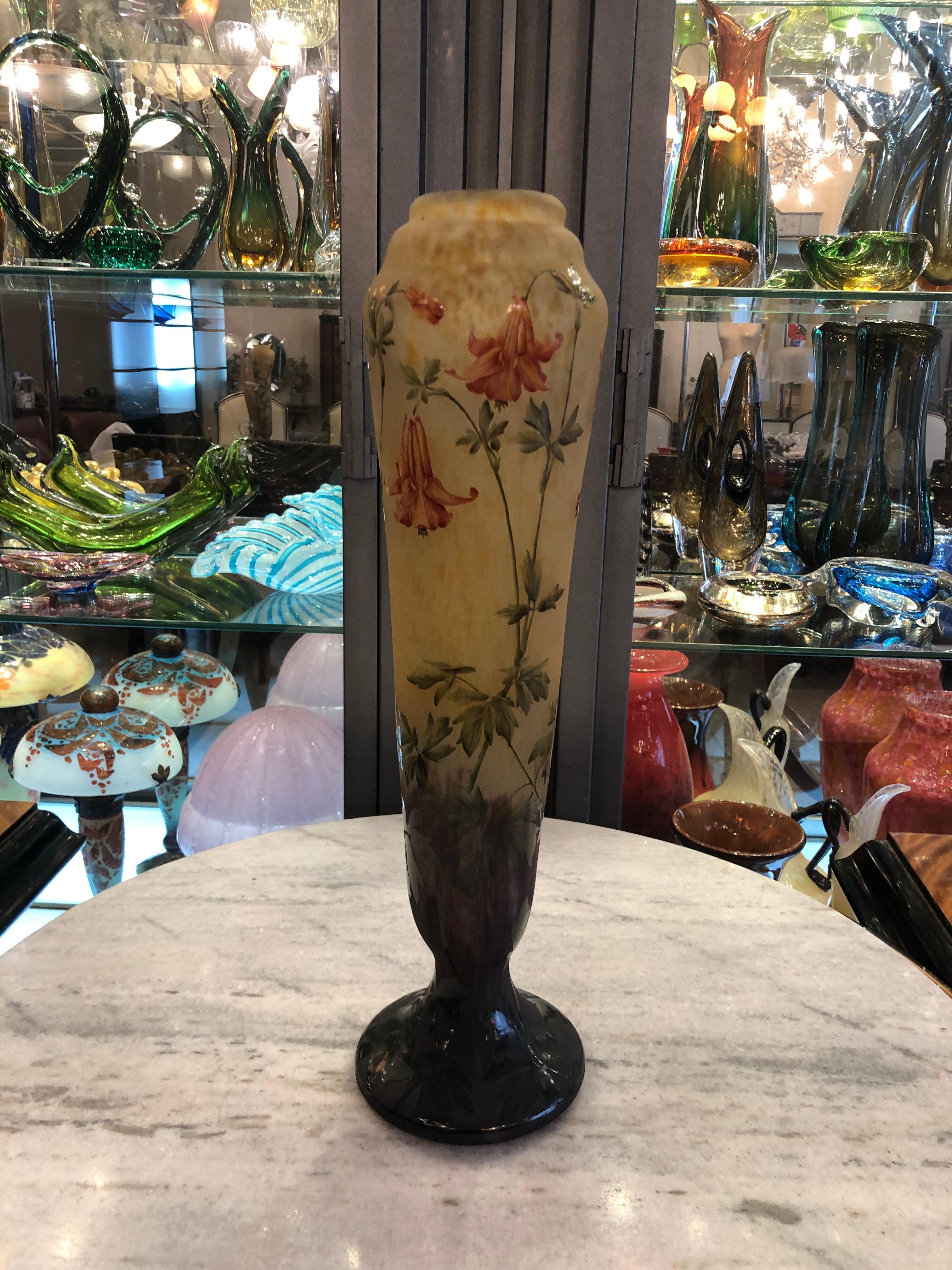 Monumental Vase, Sign: Daum Nancy France, Style: Jugendstil, Art Nouveau, 1910 For Sale 4