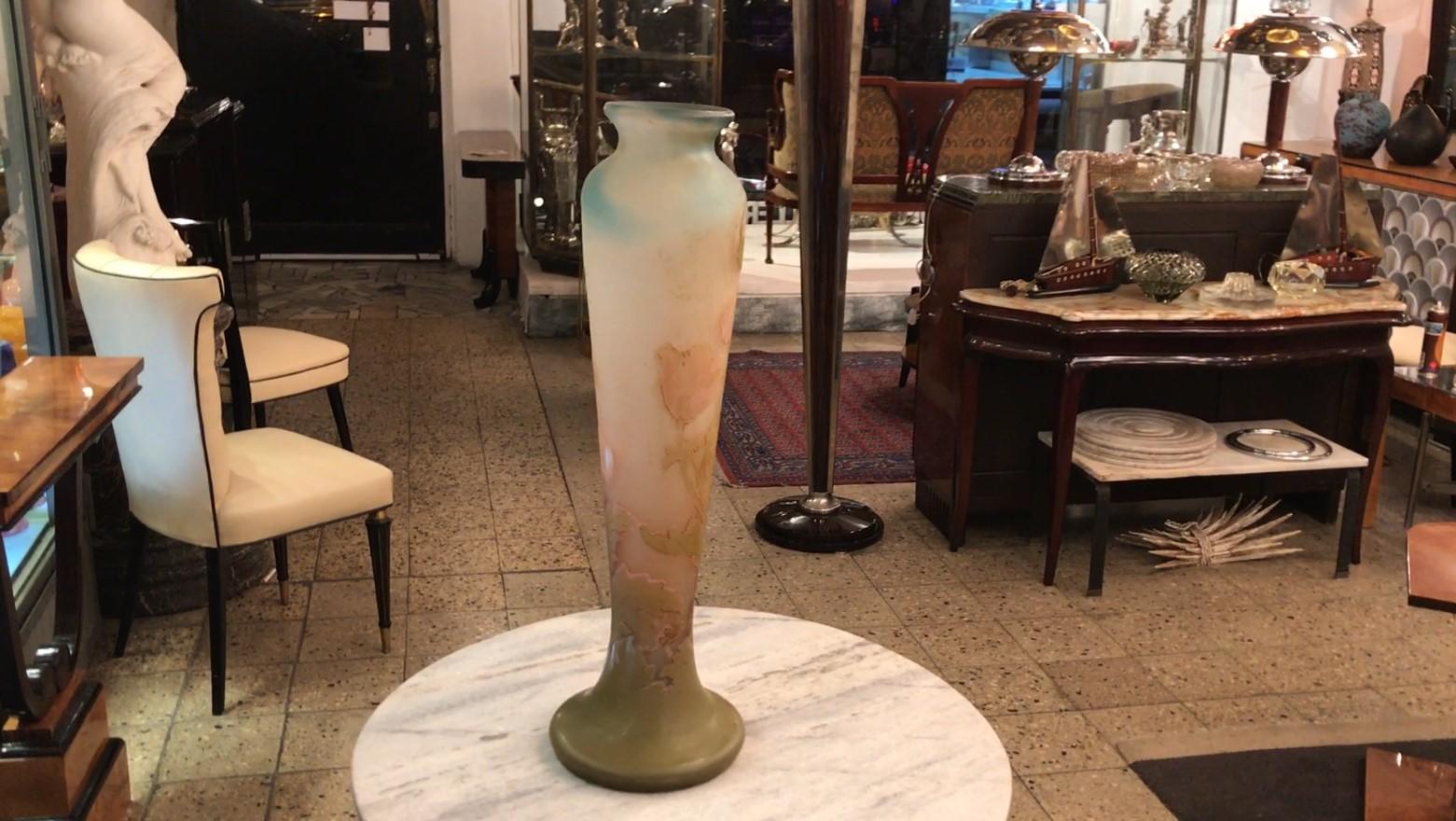 Milieu du XIXe siècle Vase monumental, Signe : Gallé, Style : Jugendstil, Art Nouveau, Liberté, 1850 en vente