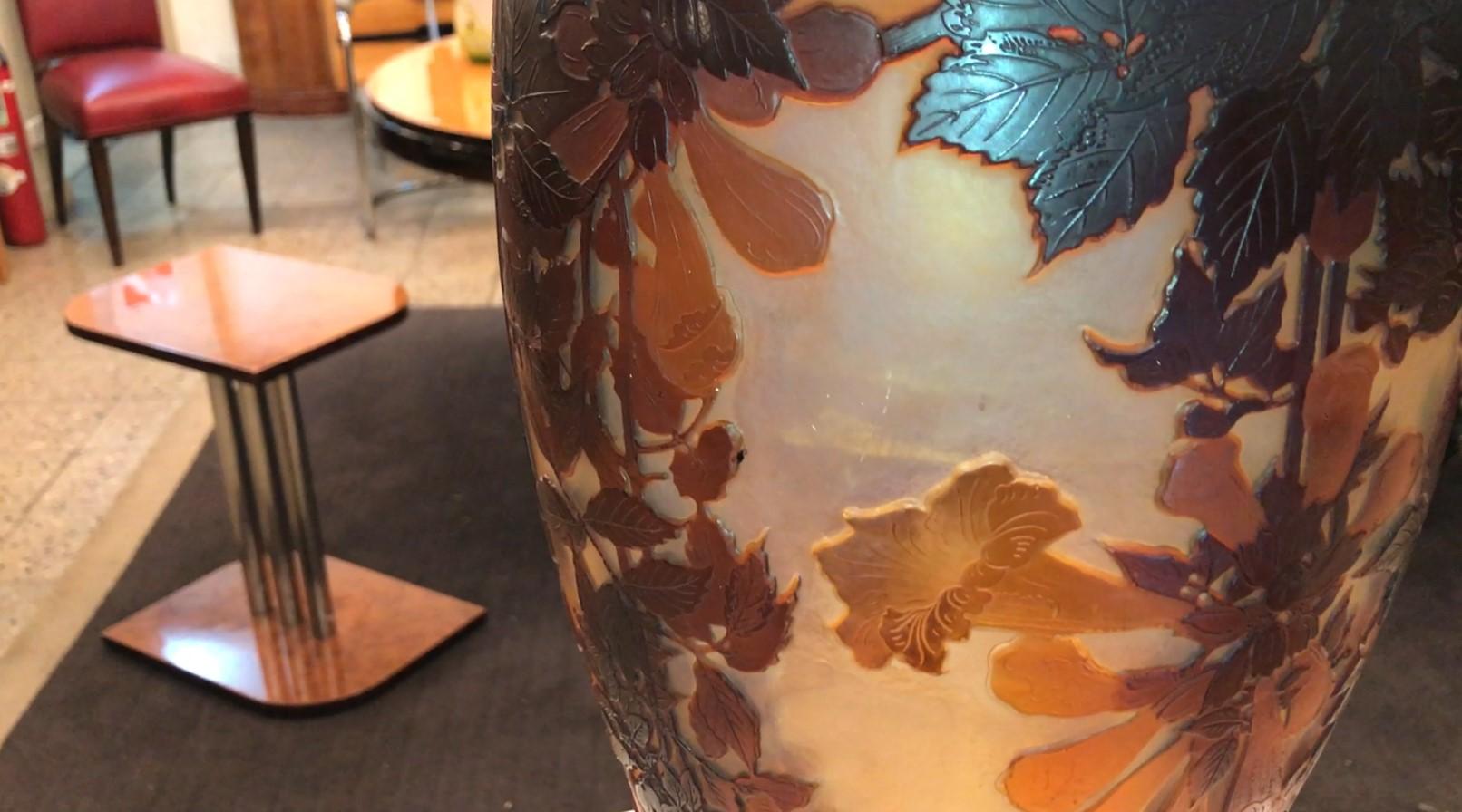 Vase monumental, Signe : Gallé, Style : Jugendstil, Art Nouveau, Liberty en vente 6