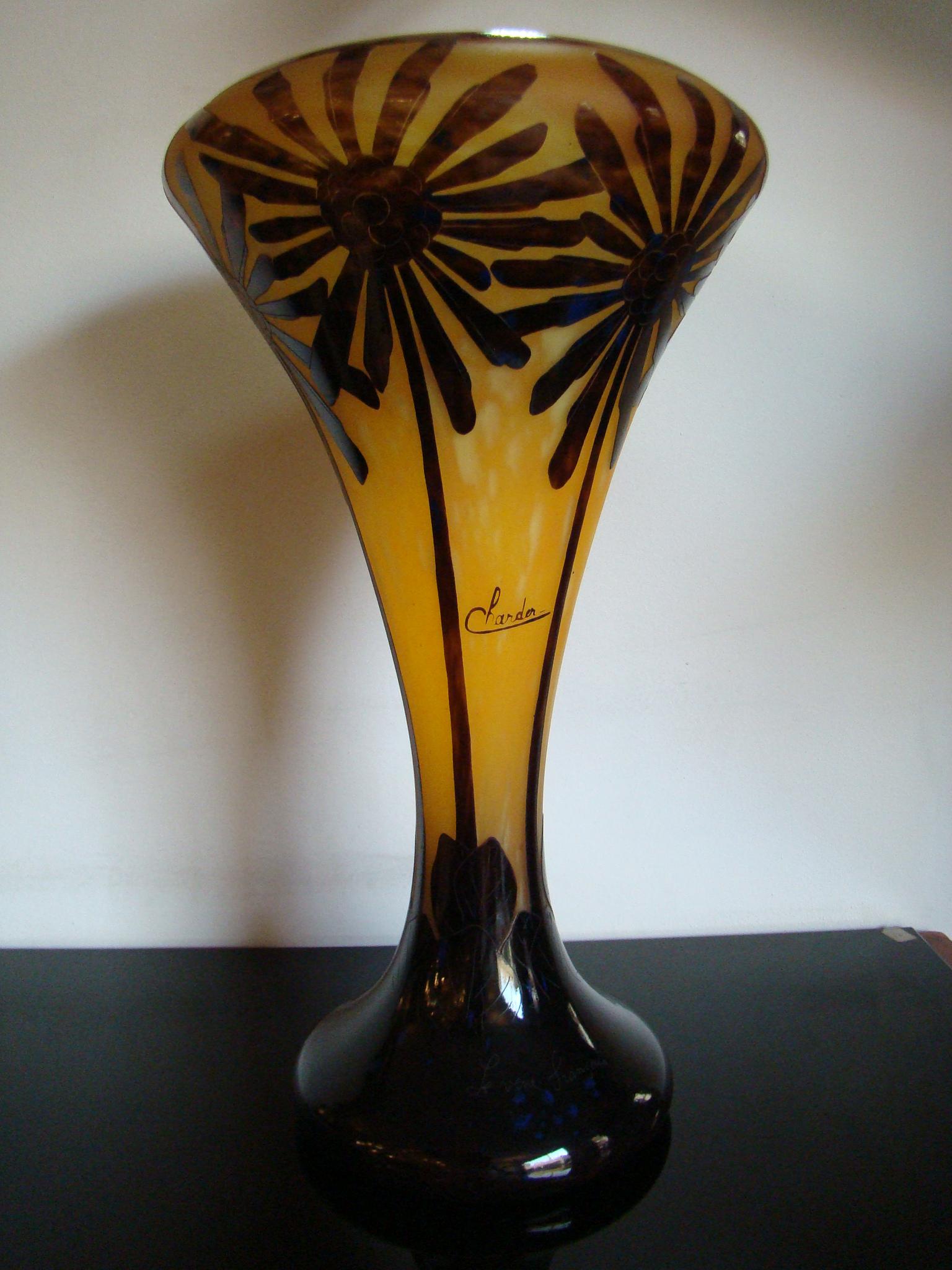 Art Glass Monumental Vase, Sign: Le Verre Francais, charder ( Decoration Coconut) For Sale