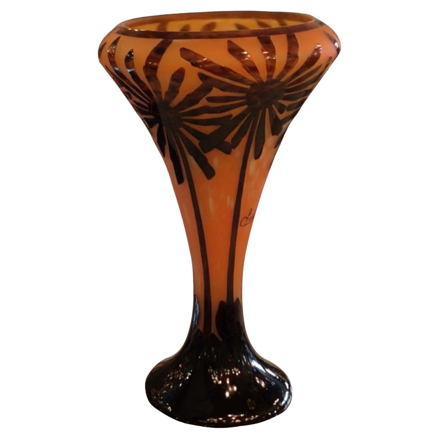 Monumental Vase, Sign: Le Verre Francais, charder ( Decoration Coconut)