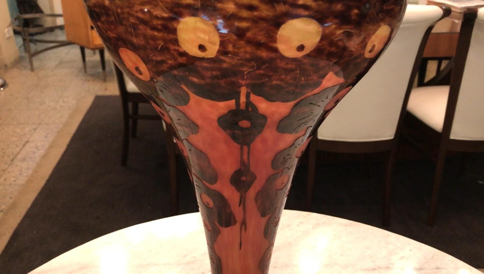 Monumental Vase Sign: Le Verre Francais ( Decoration Chene ) For Sale 7