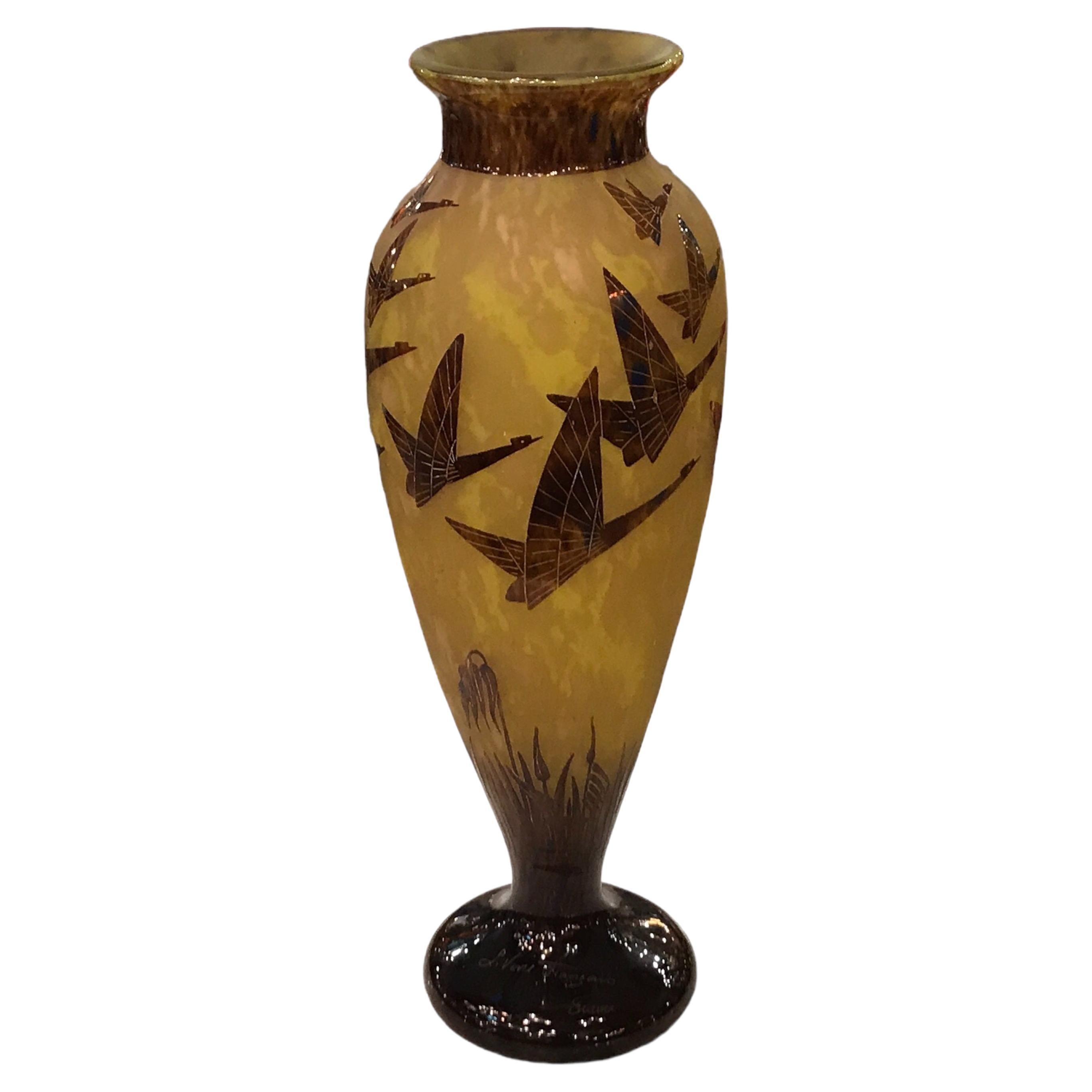 Vase Monumental Sign : Le Verre Francais France ( Decoration Halbrans ) en vente