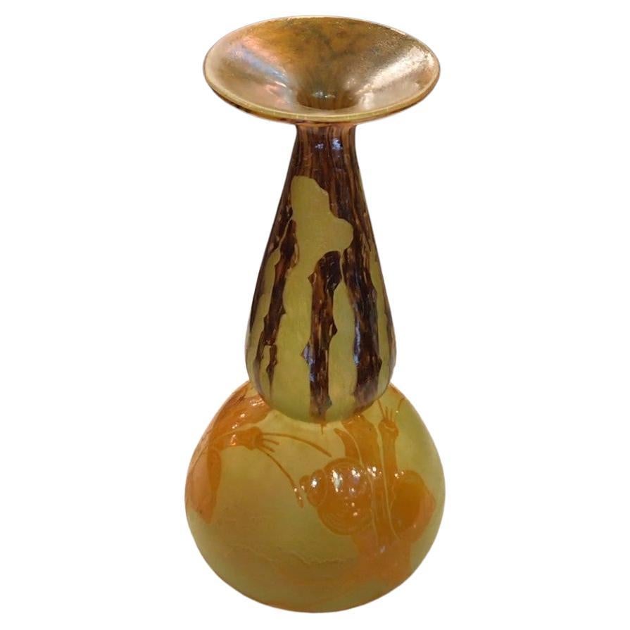 Signature du vase : Le Verre (Décoration Escargots / escargots) , Style :  Art nouveau en vente