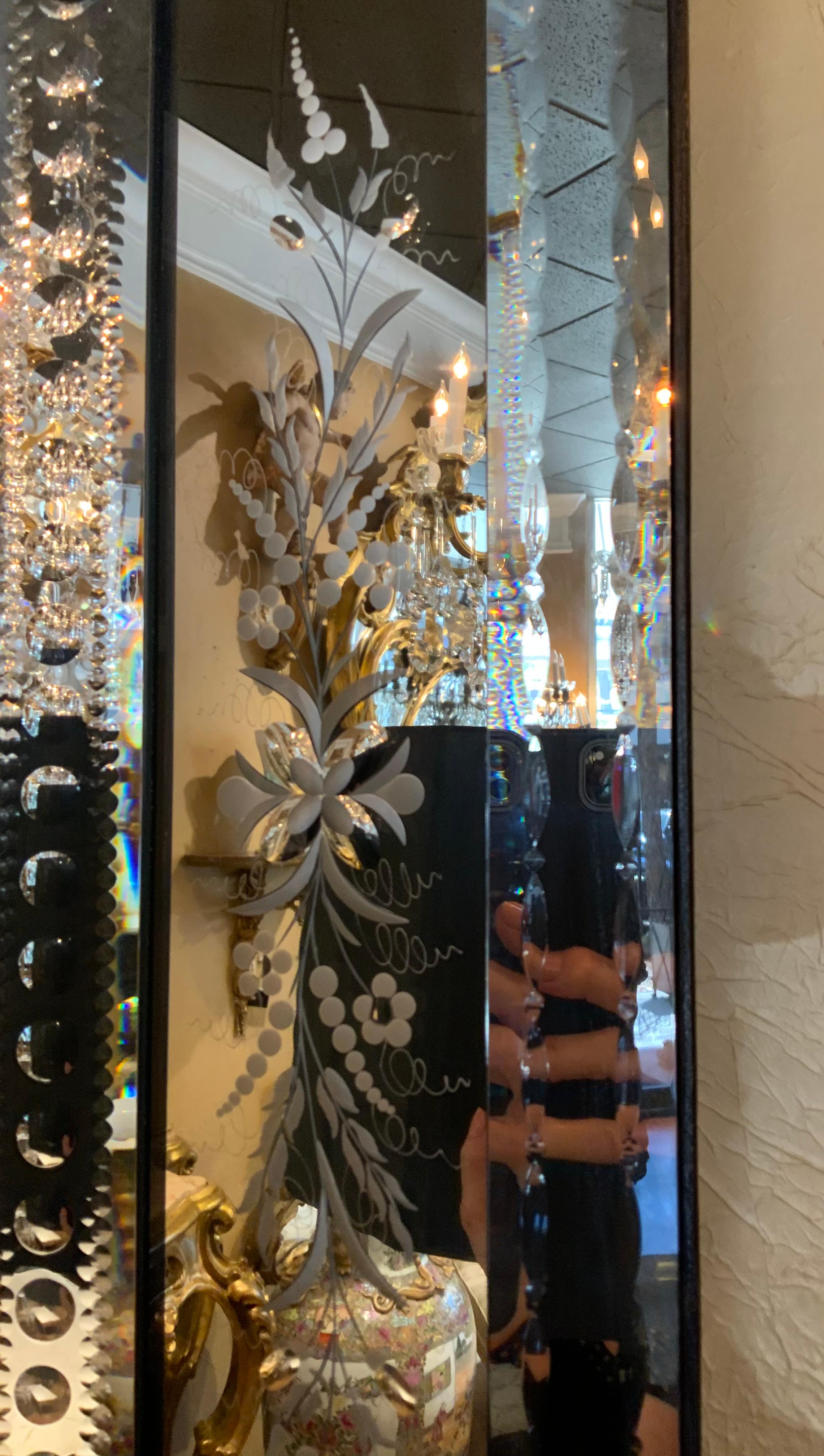 Monumental Venetian glass mirror For Sale 1
