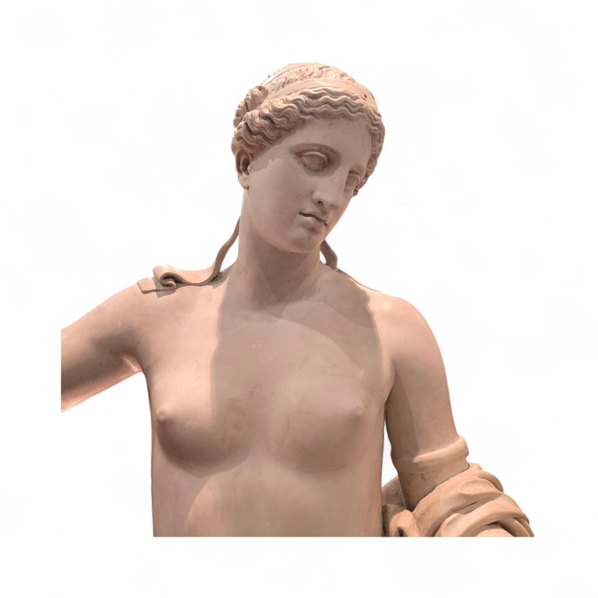 MONUMENTAL VENUS OF ARLES SCULPTURE - 225 cm, MUSEE DU LOUVRE For Sale 3