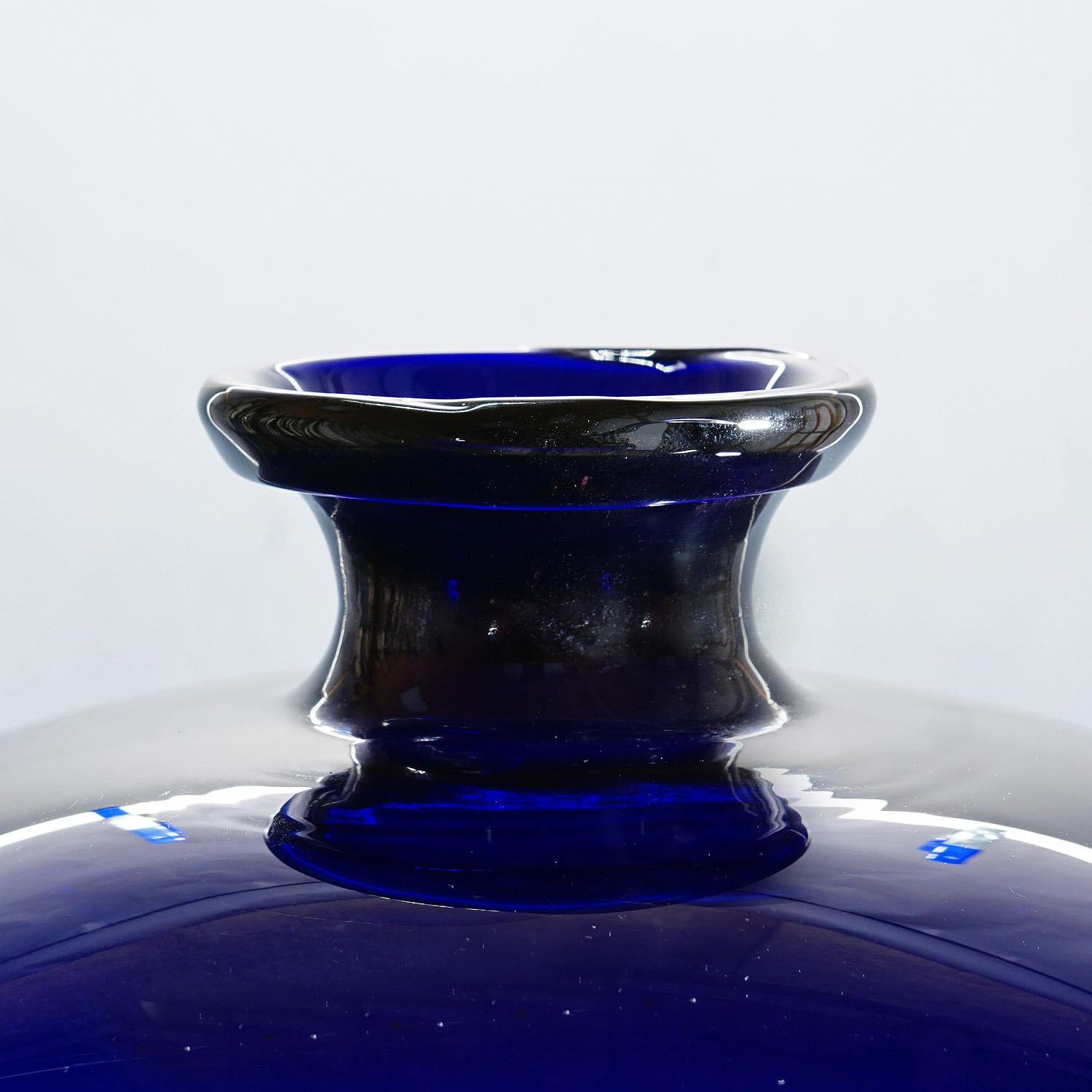 Vetro artistico Vaso monumentale veronese di Vittorio Zecchin per Venini, Murano in vendita
