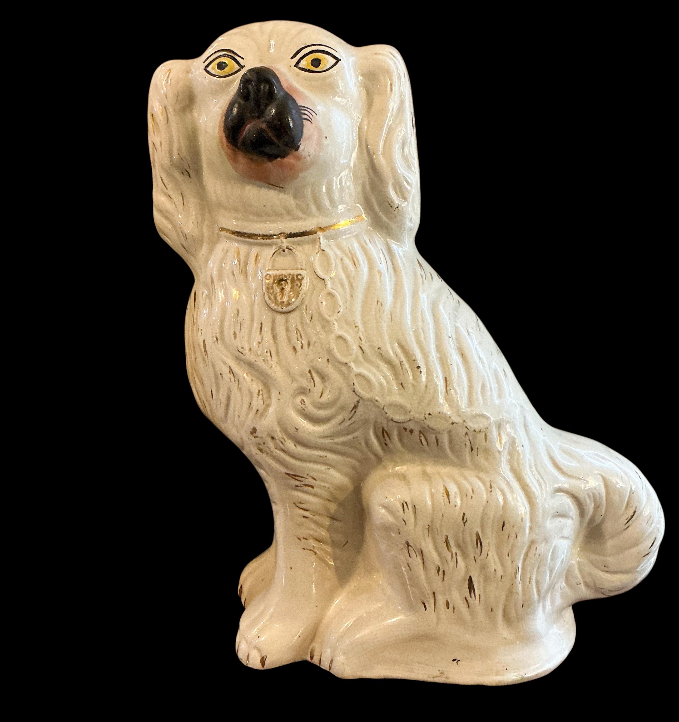 Monumentales Perros Spaniel de Cerámica Inglesa de Staffordshire de la Época Victoriana - Pareja Victoriano en venta