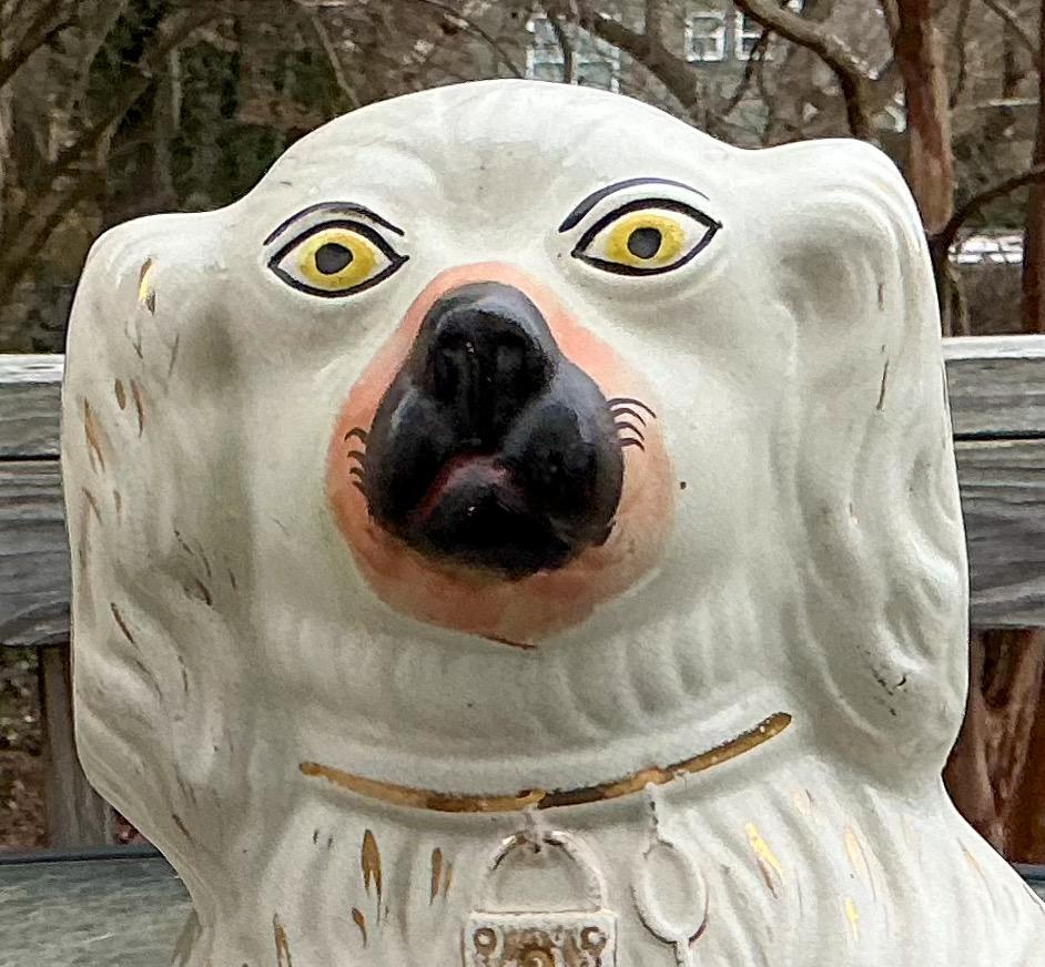 Monumentales Perros Spaniel de Cerámica Inglesa de Staffordshire de la Época Victoriana - Pareja en venta 1