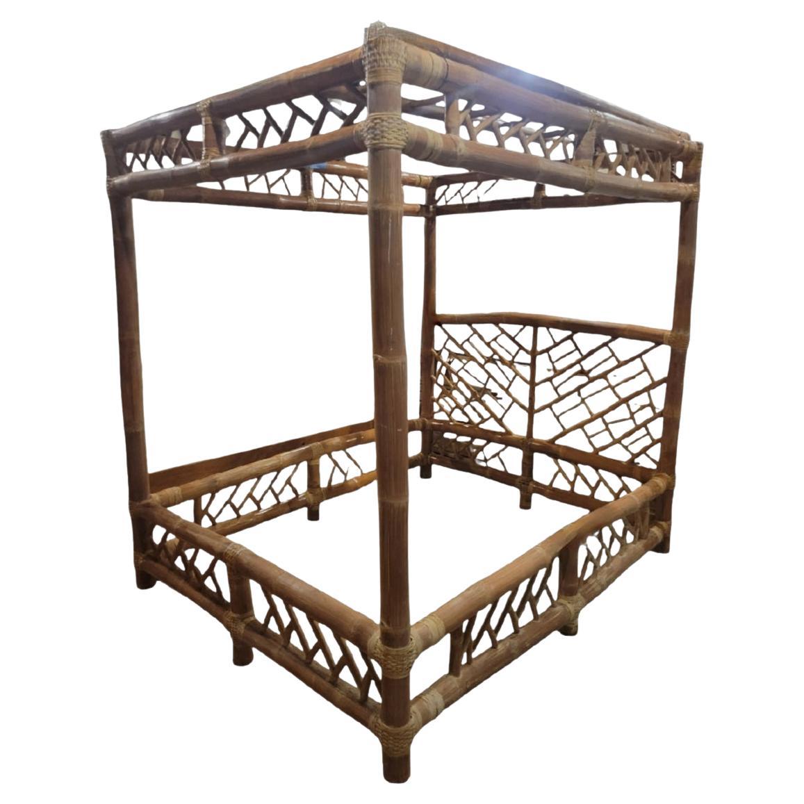 Monumental Vintage Bamboo Chinese Chippendale Canopy Regency Queen bed frame