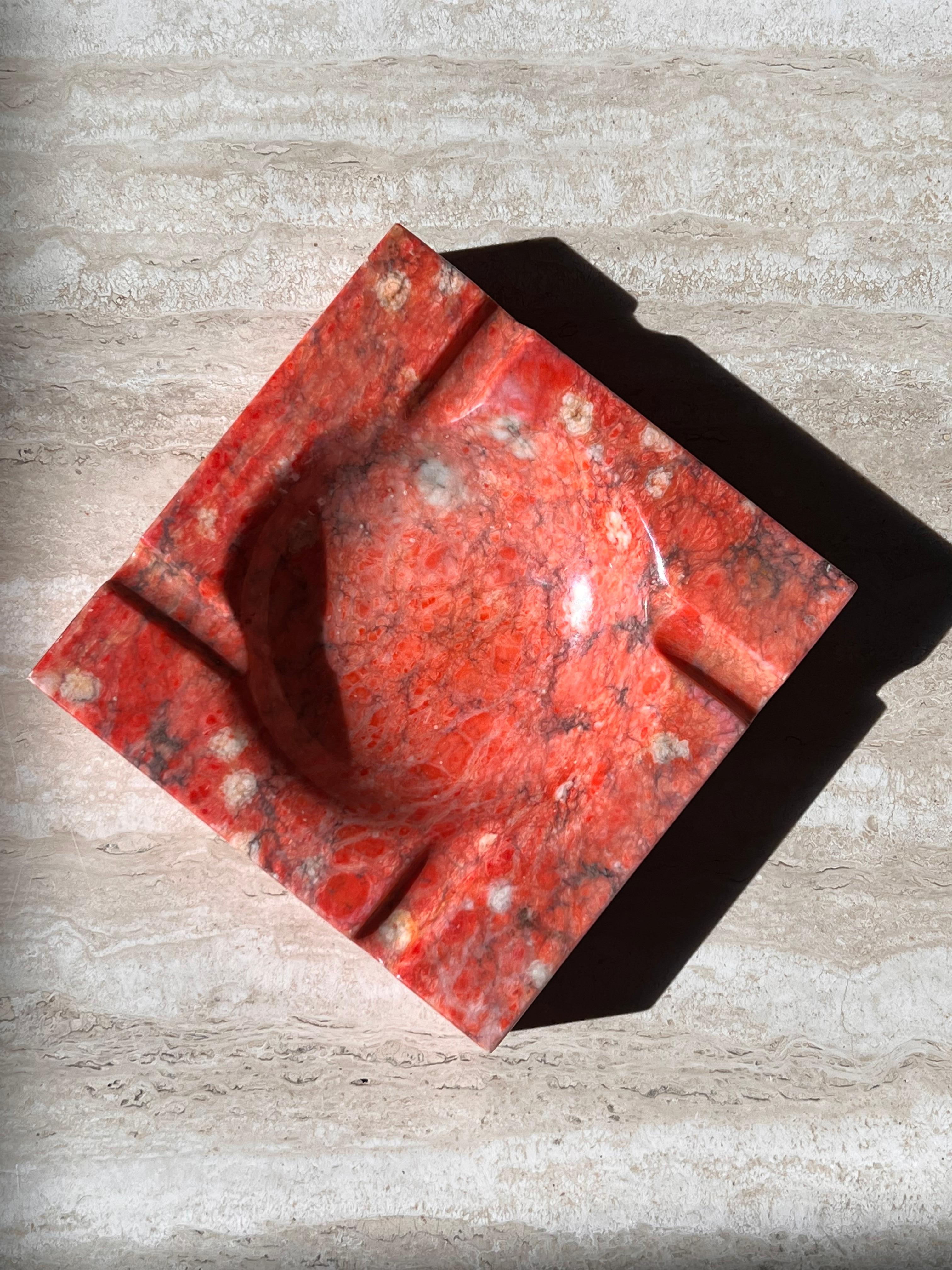 Monumental Vintage Italian marble ashtray in coral red, 1960s 6
