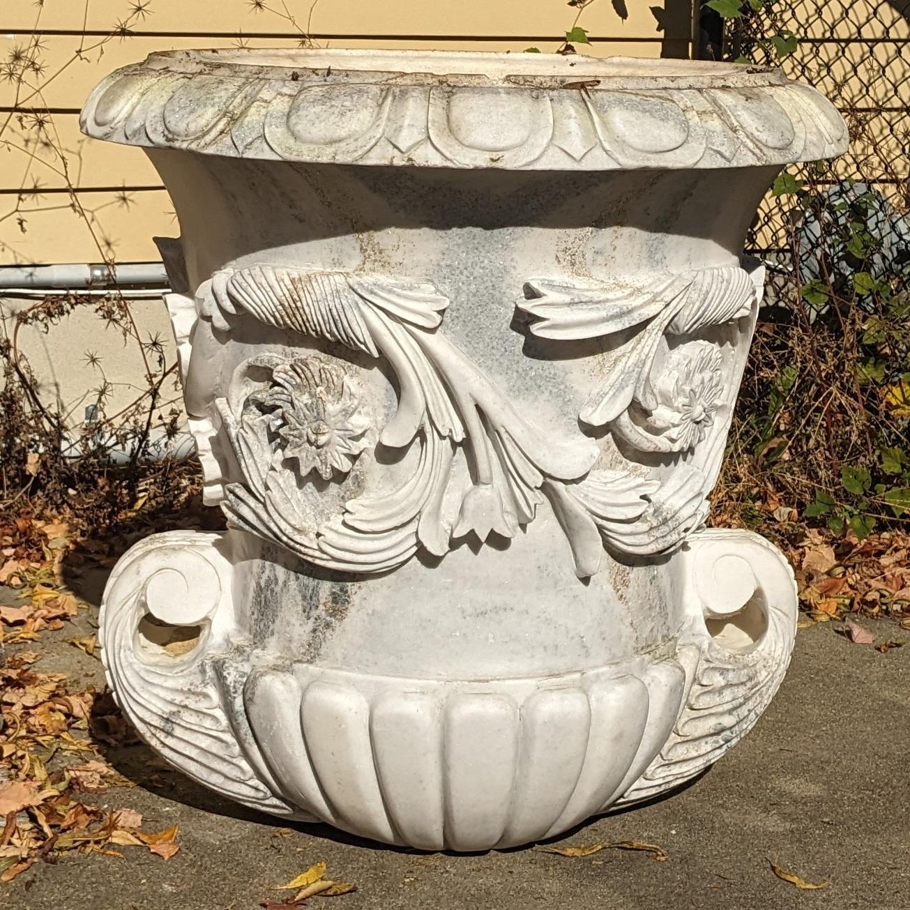 Monumental Jardinera Urna de Mármol Neoclásica Italiana Vintage Jardinera 42 en venta 3