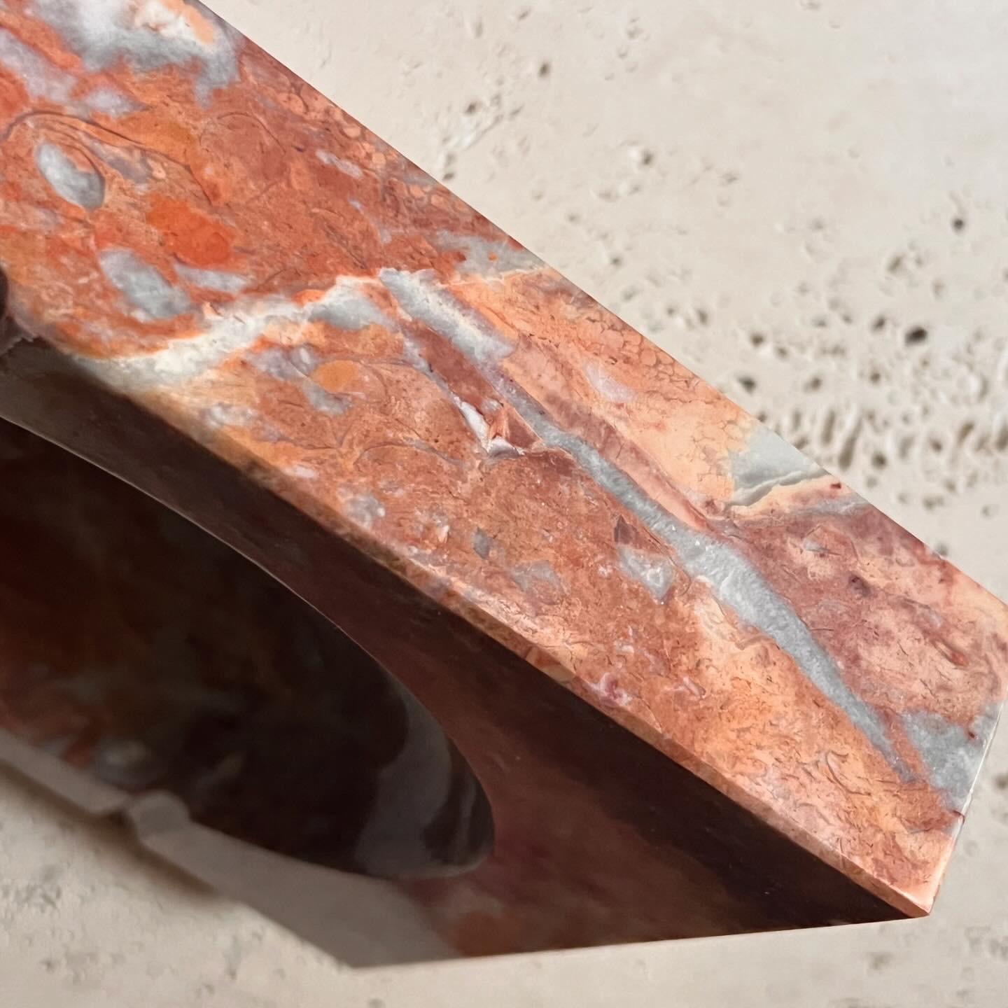 20th Century Monumental vintage Italian pink marble ashtray, circa 1960