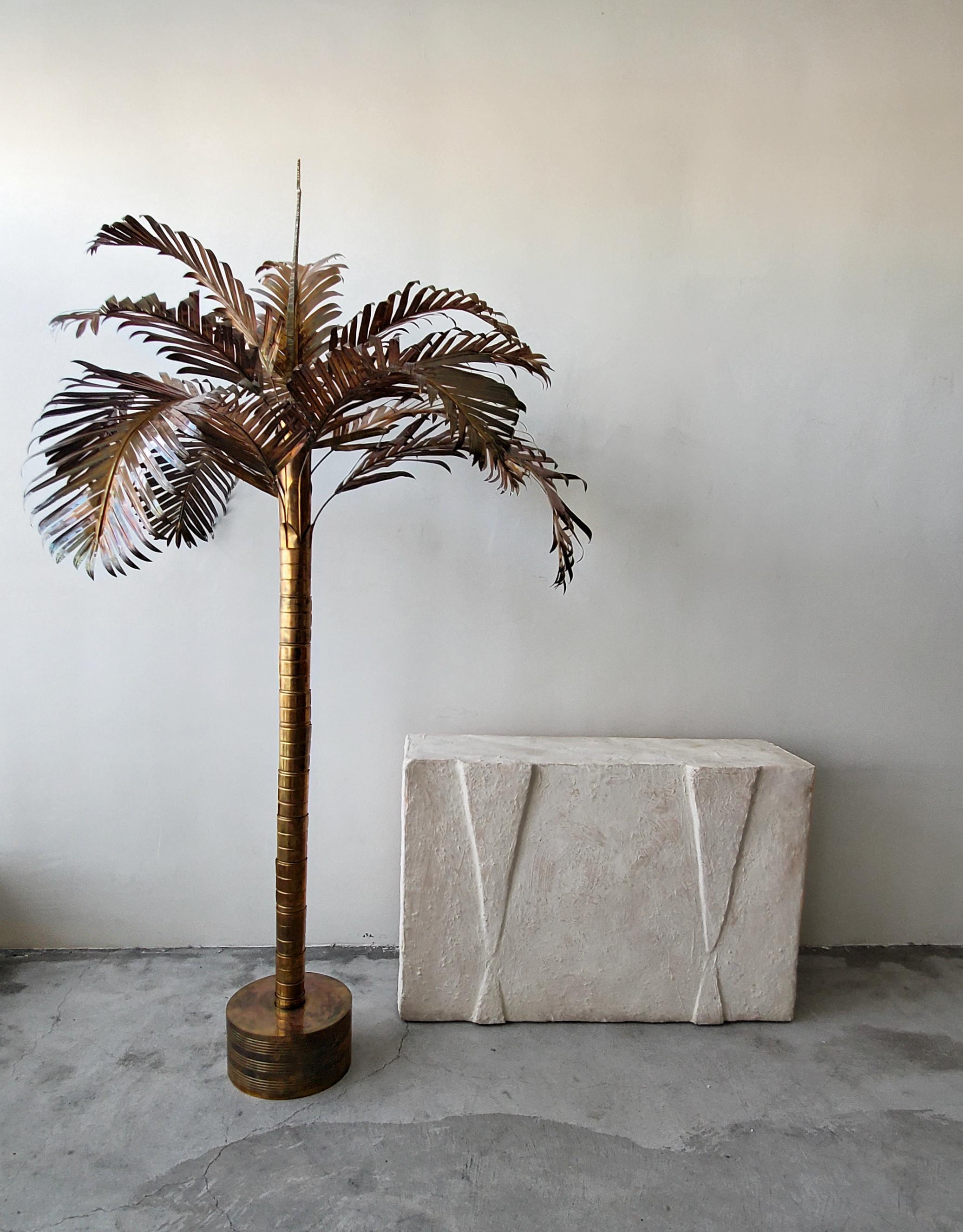 Monumental Vintage Regency Brass Palm Tree In Good Condition In Las Vegas, NV