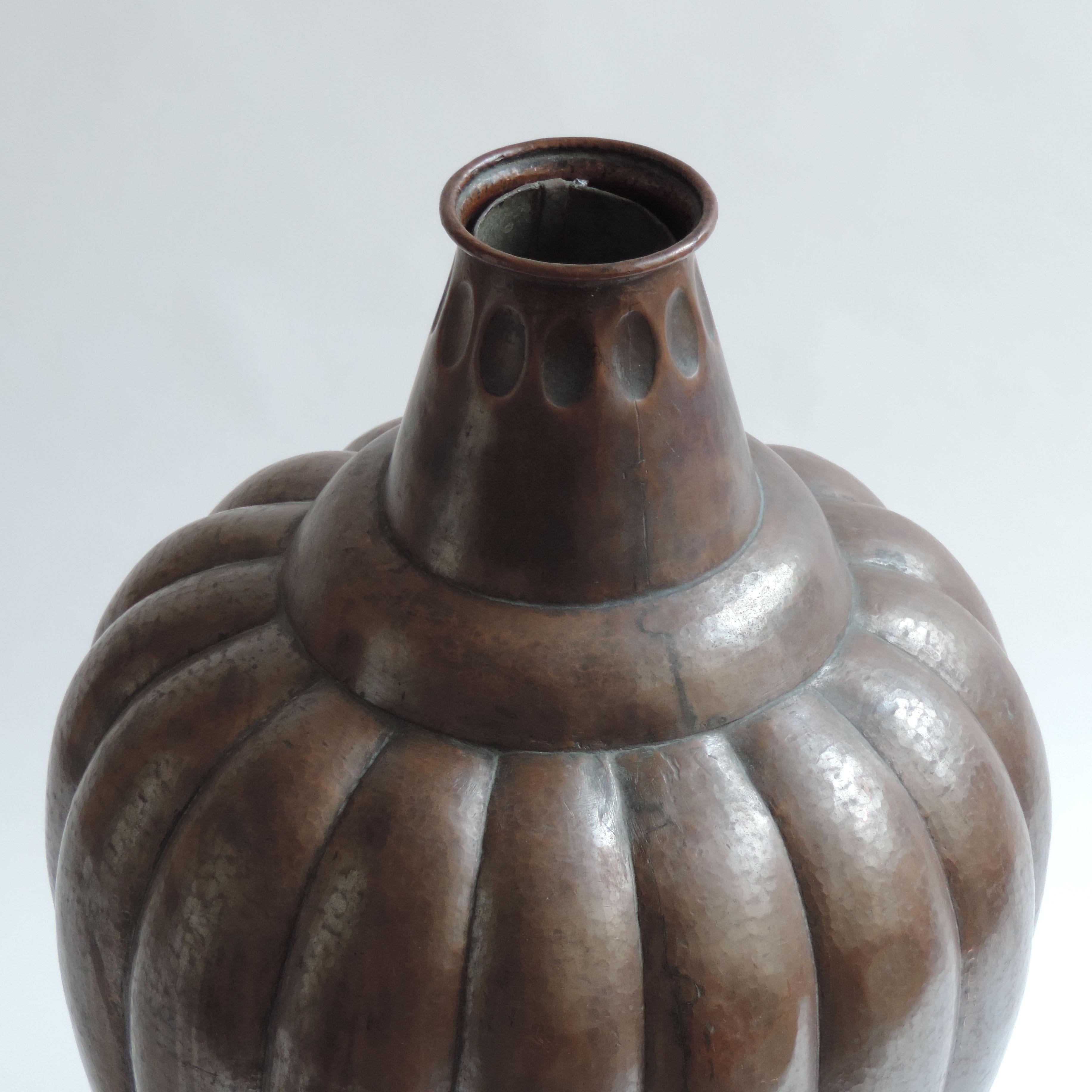 Italian Monumental Vittorio Zecchin Hammered Copper Vase, Italy, 1925