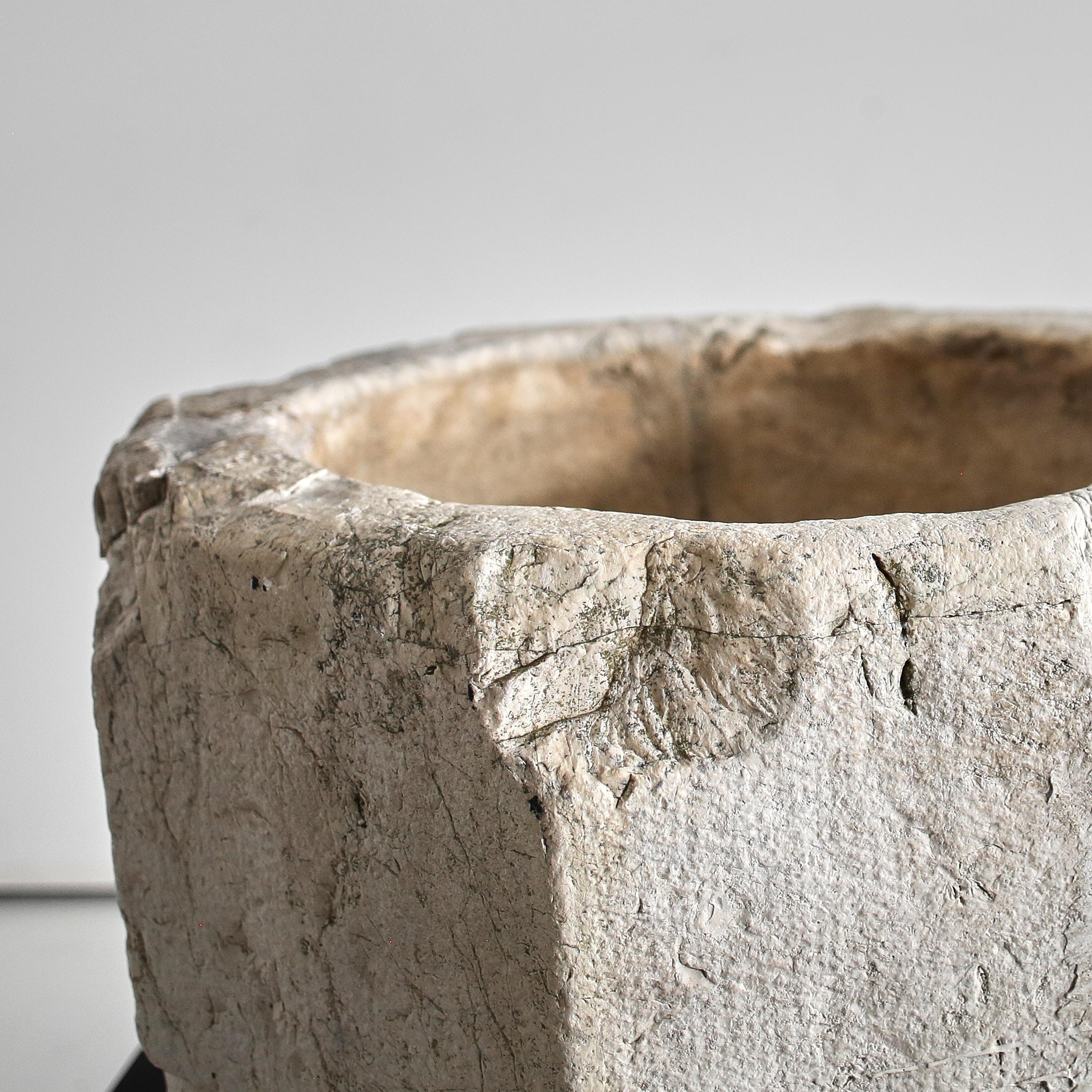 Monumental Wabi Sabi 17th C. Venetian Carved Stone Mortar For Sale 1