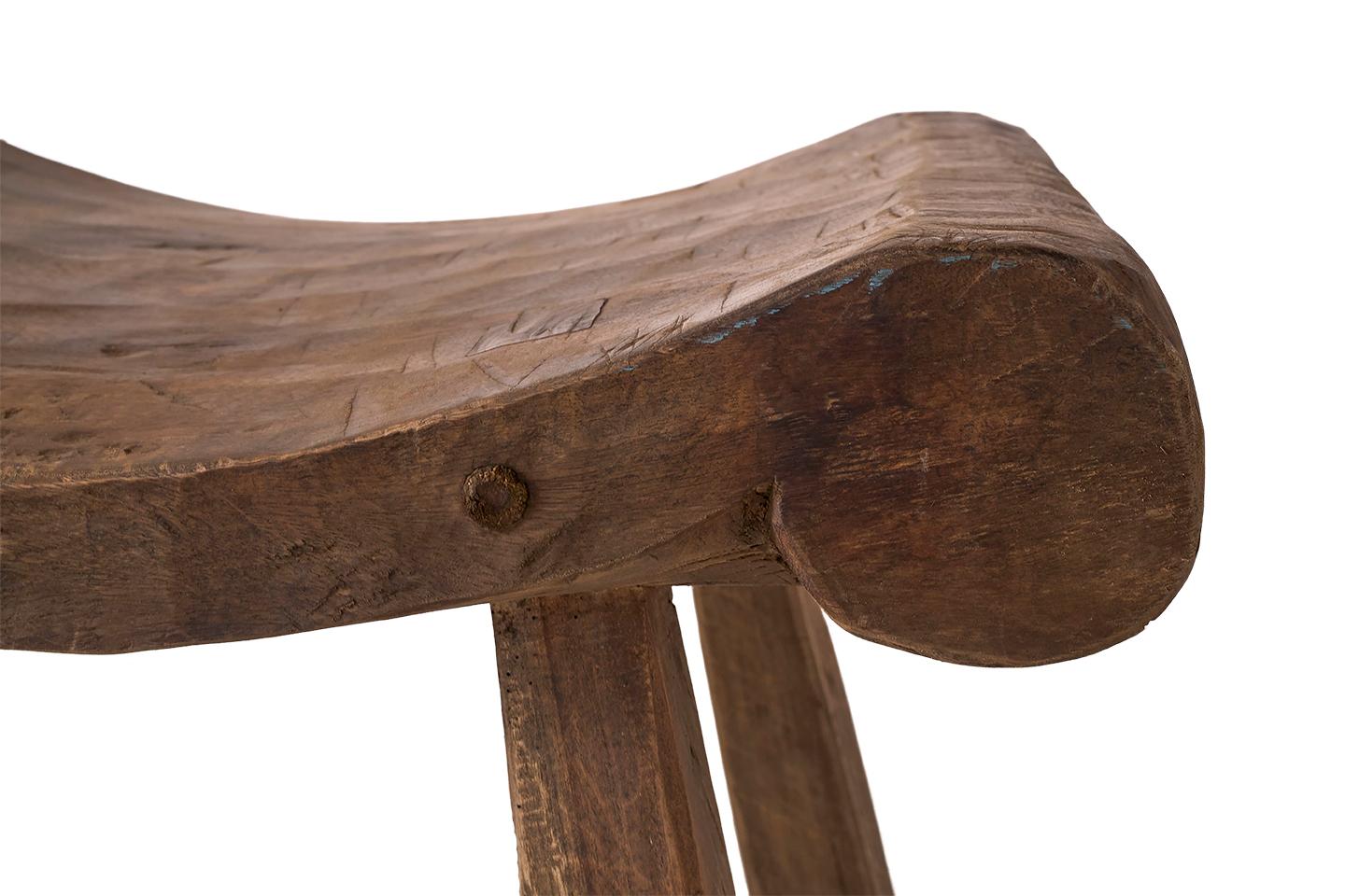 Monumental Weathered Elm Scalloped Bench For Sale 1