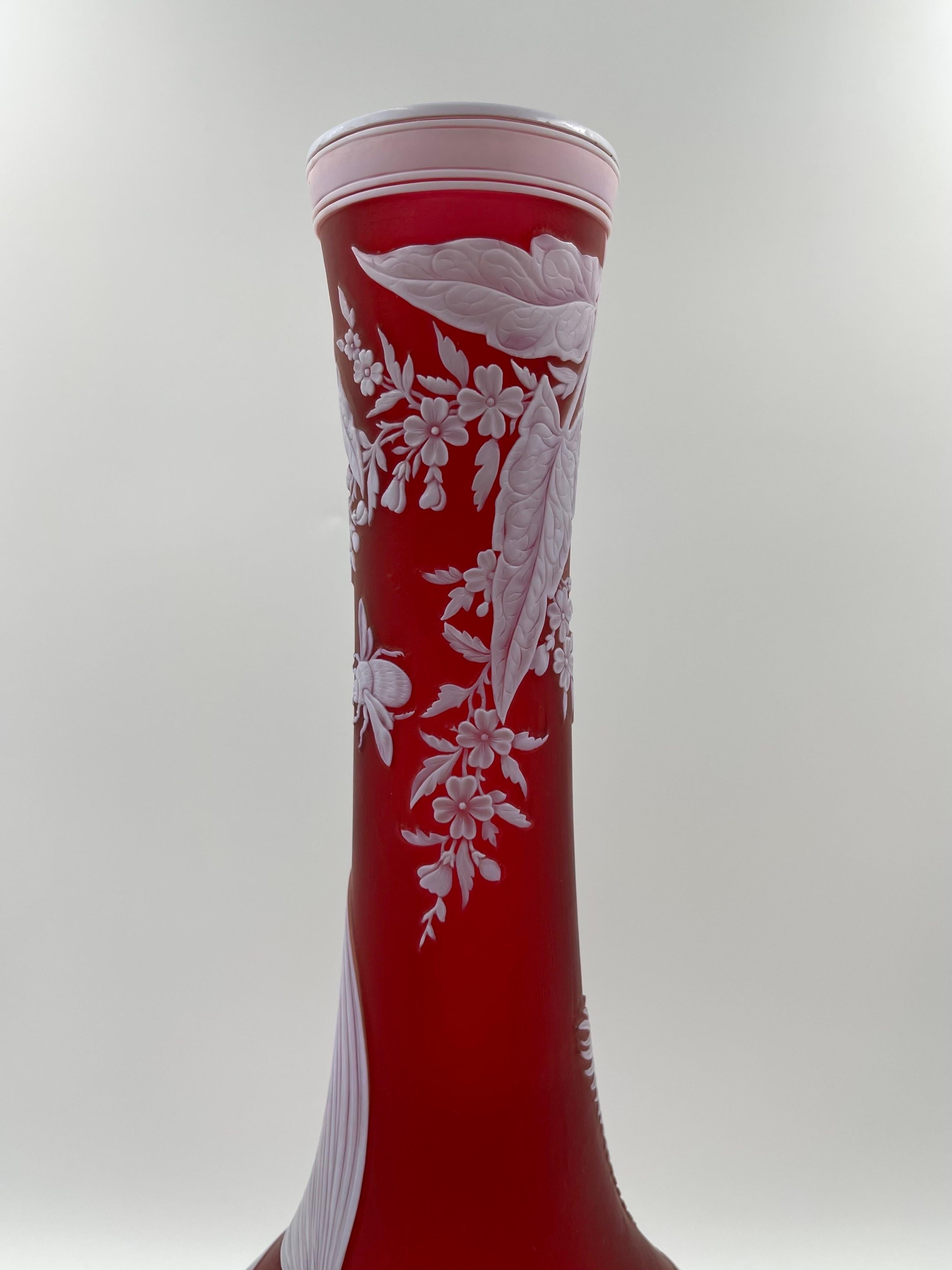 Early 20th Century Monumental Webb English Red Art Glass vase 