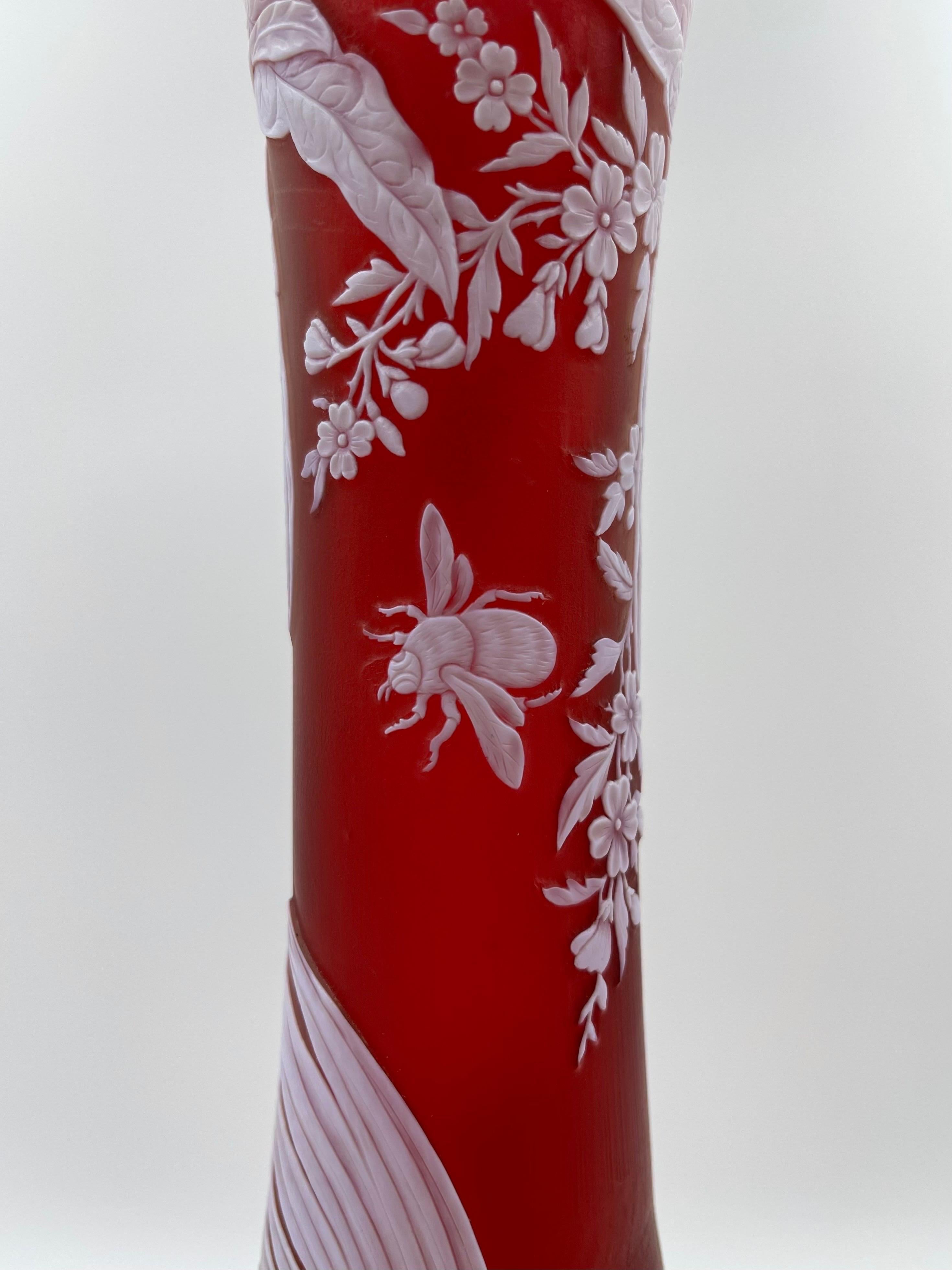 Monumental Webb English Red Art Glass vase  1