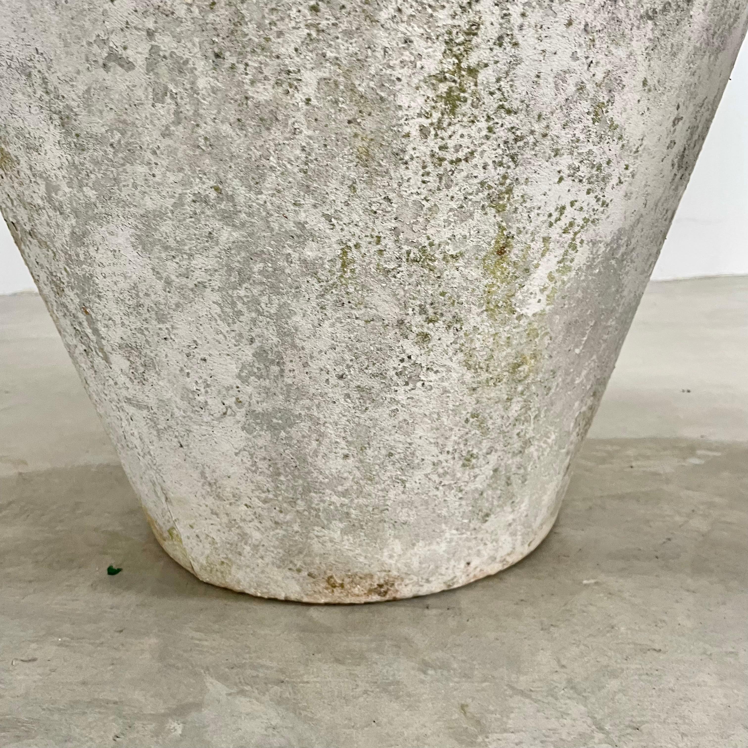 Jarrón monumental de hormigón Willy Guhl, años 60 Suiza en venta 3