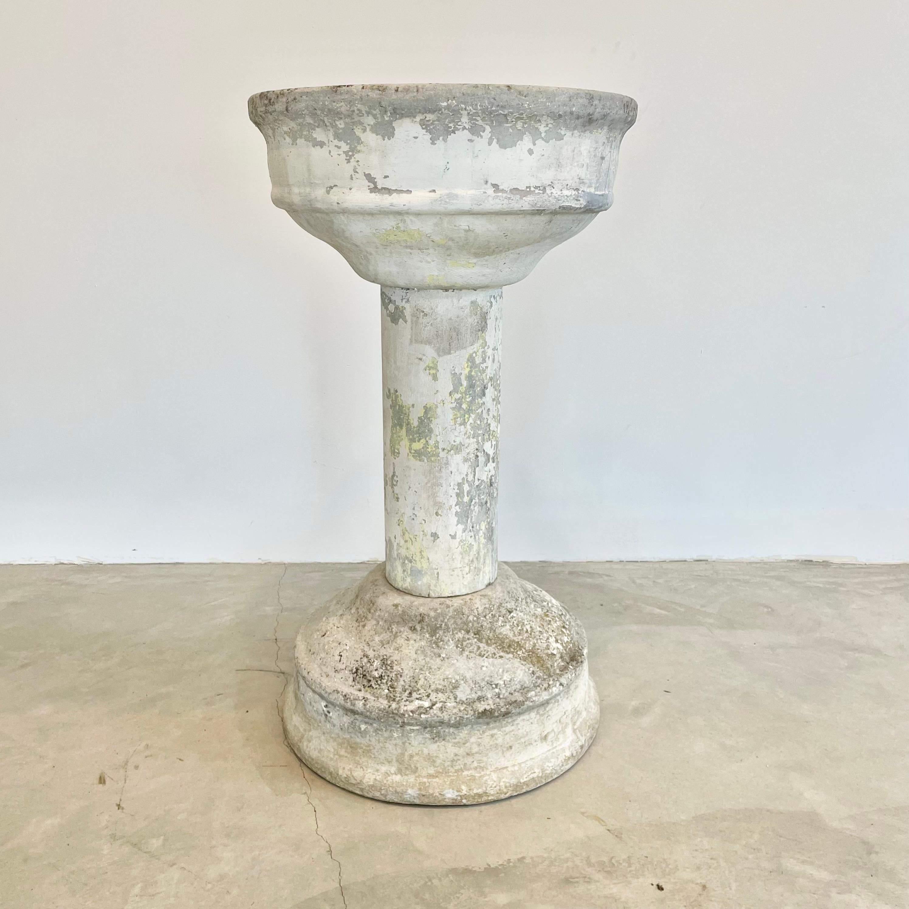 Mid-20th Century Monumental Willy Guhl Fountain For Sale