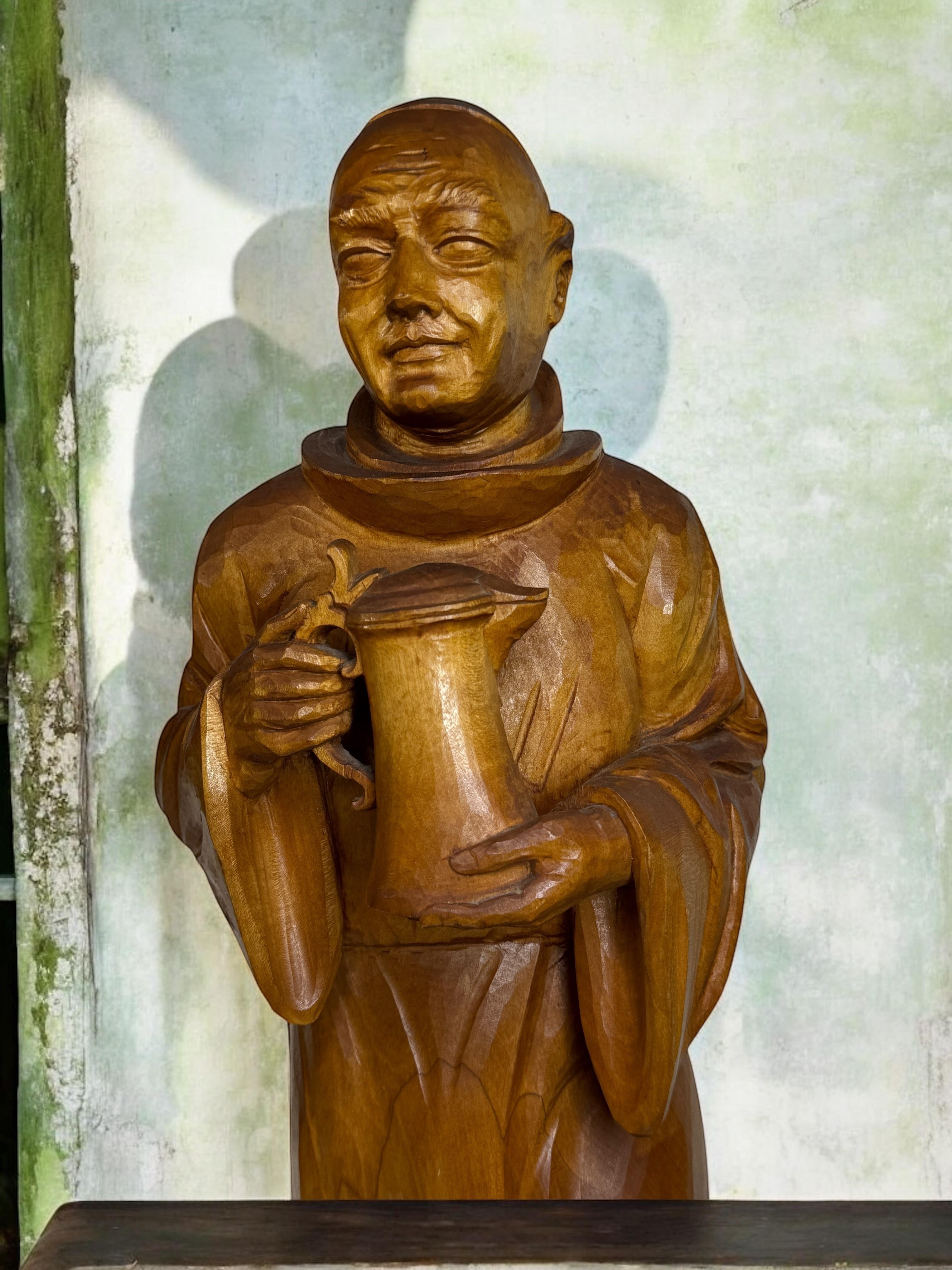 Monumentale Holz geschnitzt Black Forest Mönch Statue Vintage 1960er Jahre Deutschland im Angebot 7
