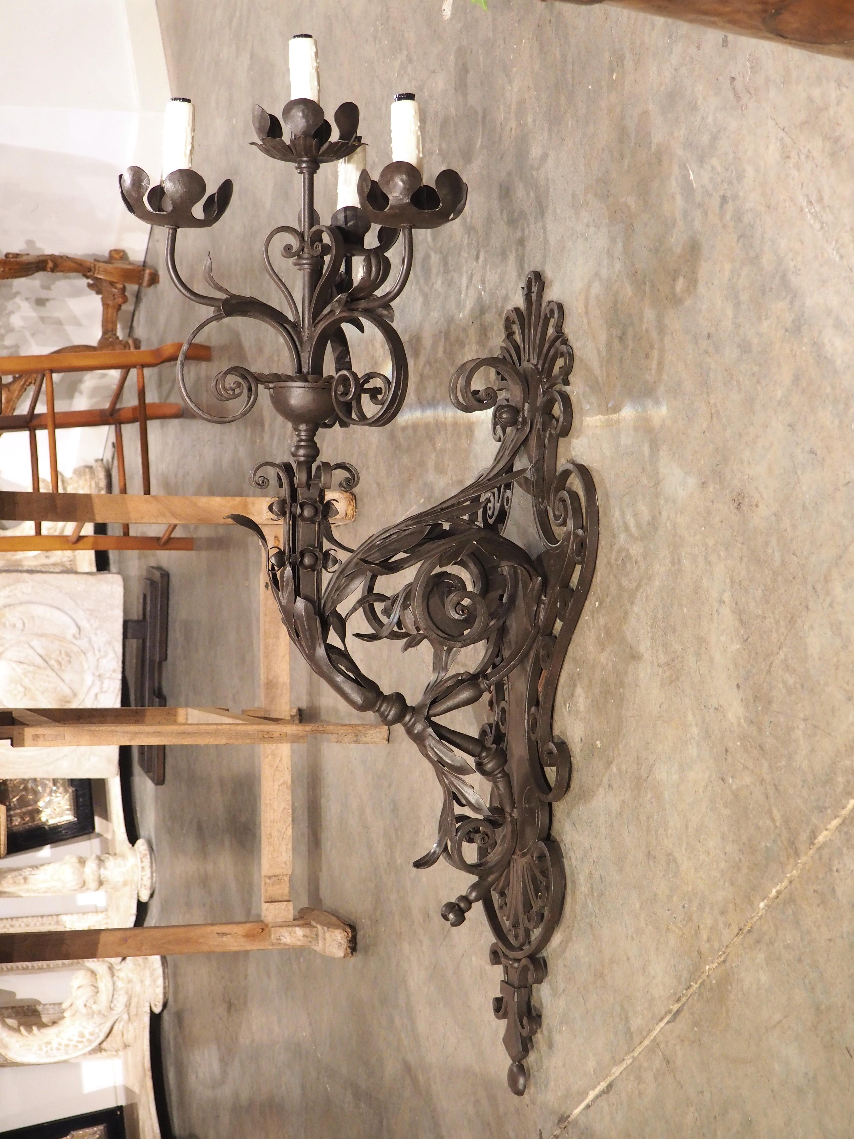 Monumental Wrought Iron Single Arm 4-Light Wall Sconce, H-57 inches For Sale 11