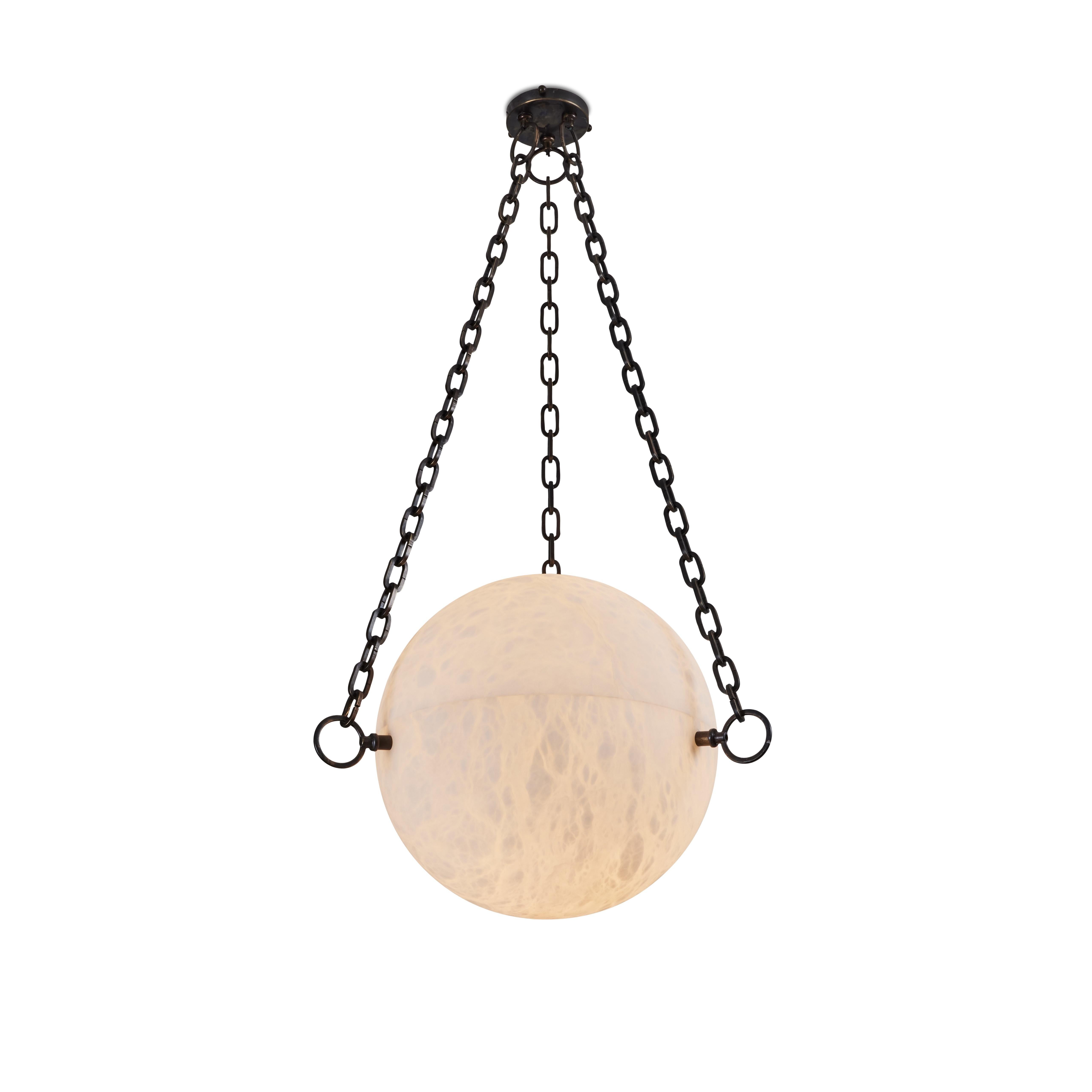 Lampadario monumentale in alabastro 'Zeus' di Denis de la Mesiere In condizioni Nuovo in vendita a Glendale, CA