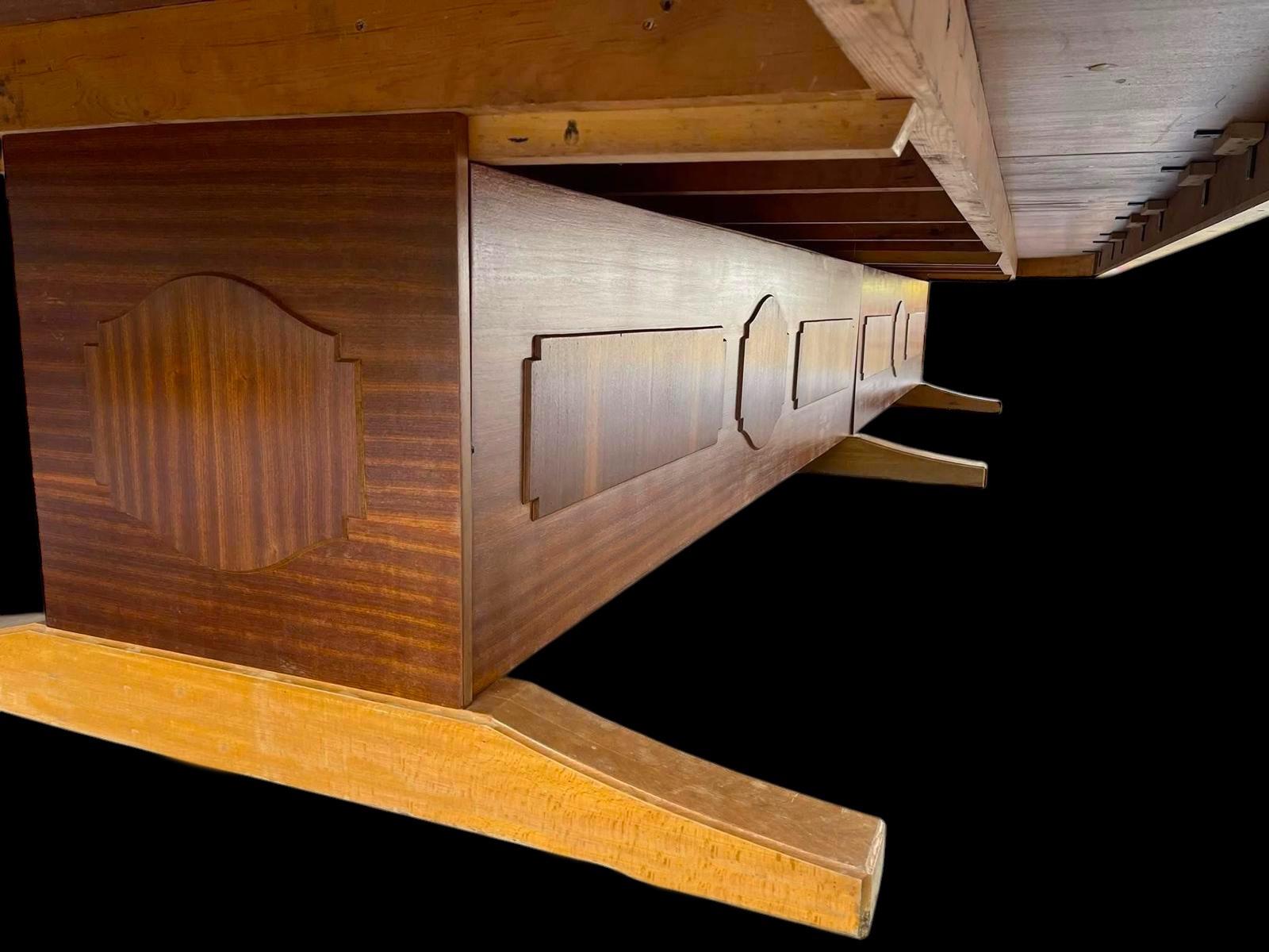 Milieu du XXe siècle Grande table de réunion ou de conférence de 1960 en vente