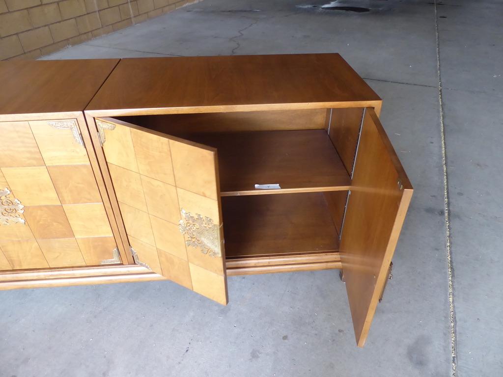 Monumentally Scaled Midcentury Credenza Designed by Renzo Rutili, circa 1960 For Sale 11