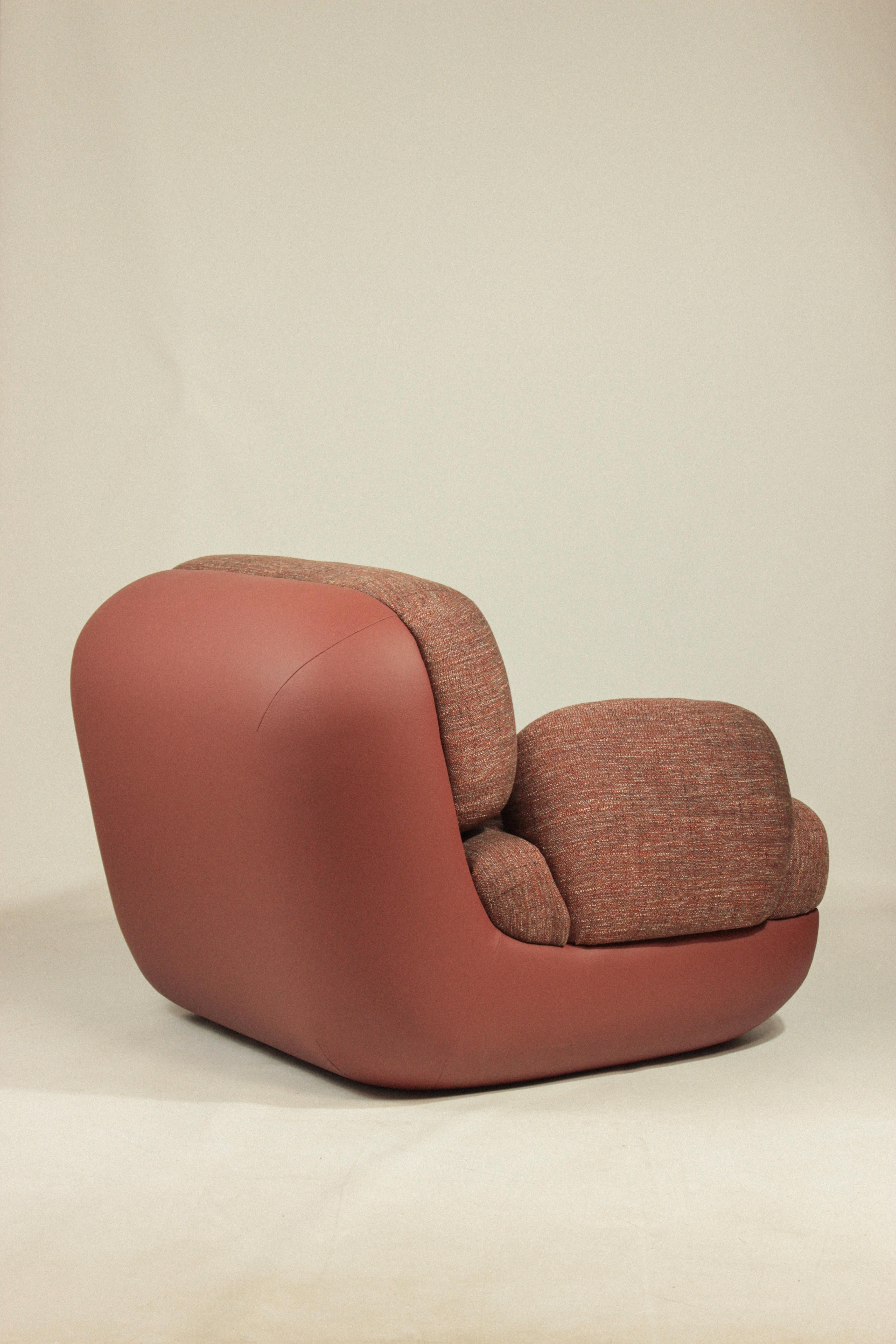 Portuguese Mood Armchair with arms Laser Eco Base and Vienna Seat by Mambo Unlimited Ideas For Sale