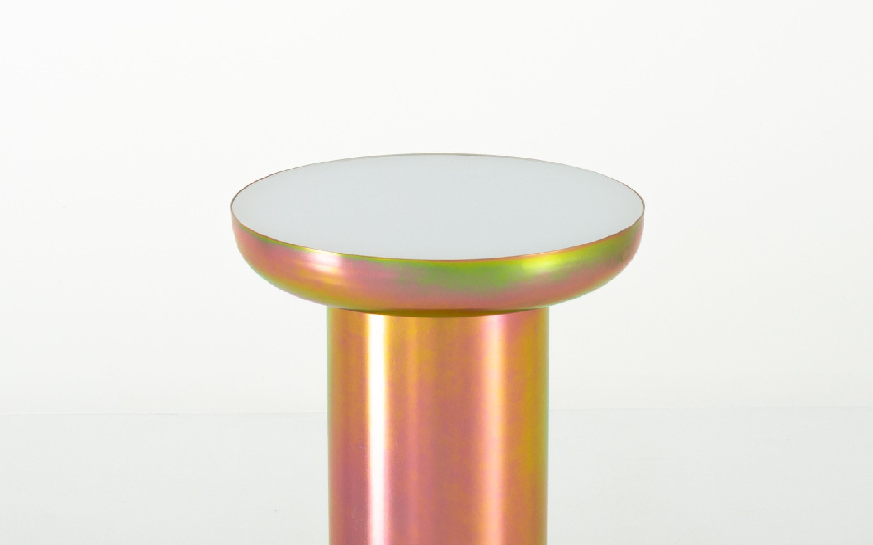 Mood Side Zinc Contemporary Side Table in Steel and Glass In New Condition For Sale In London, GB