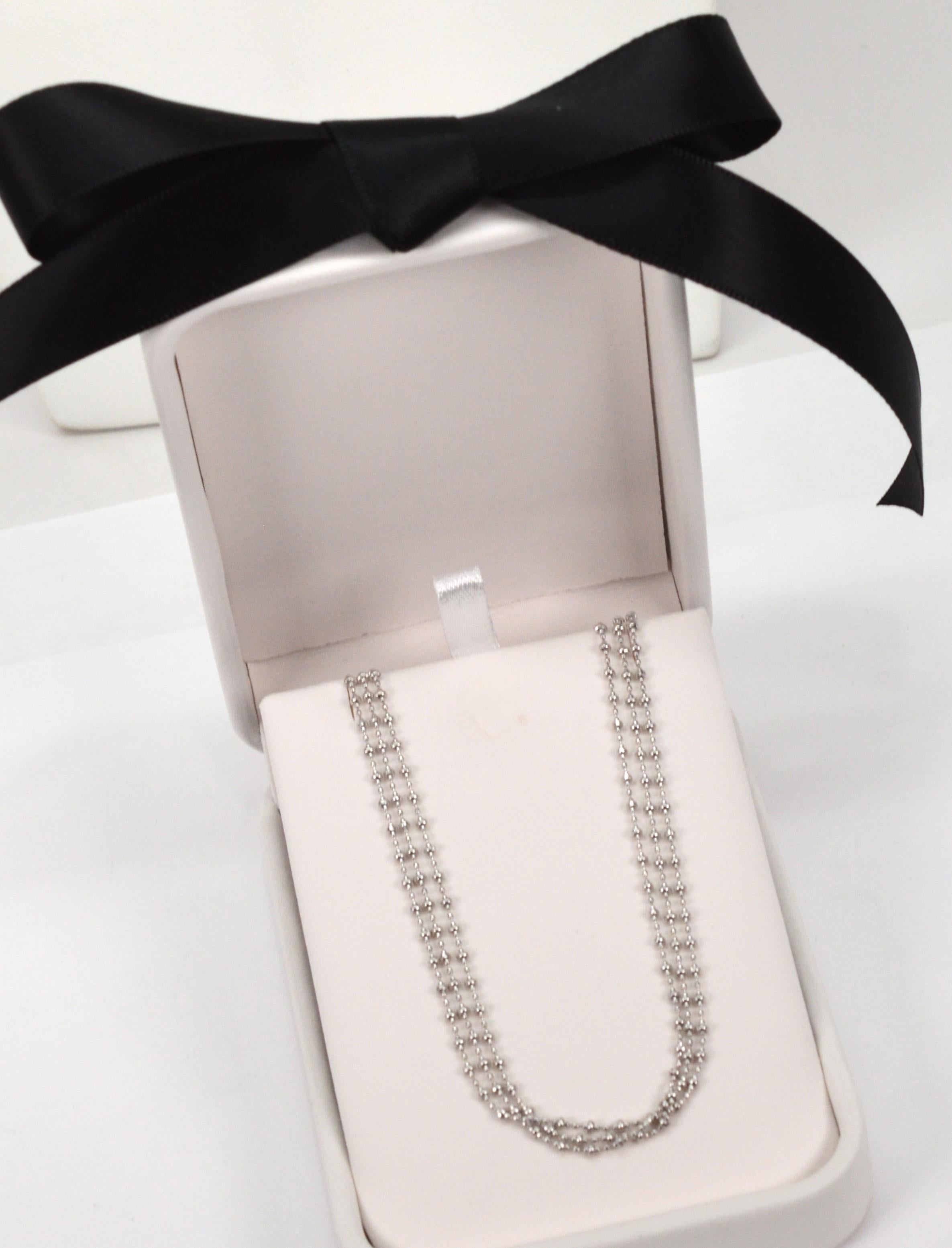 Collier Moon Chain Triple Strand en or blanc 14 carats en vente 1