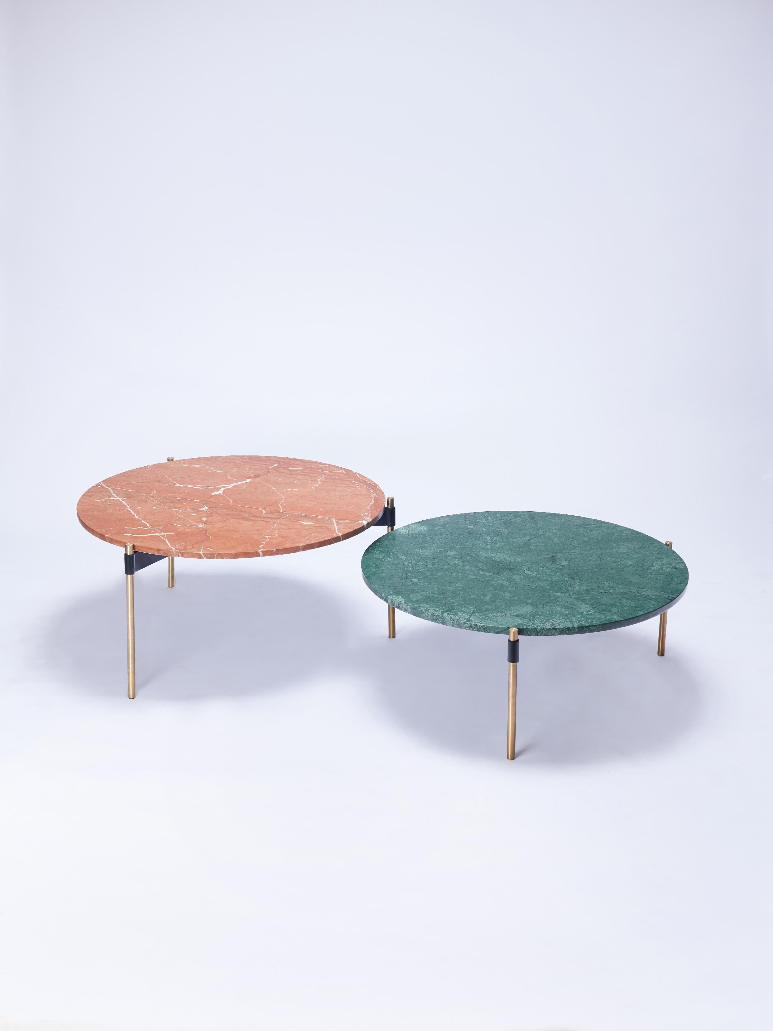 MOON Contemporary Round Coffee Table in Marble and Solid Bronze by Ries In New Condition For Sale In Buenos Aires, CABA