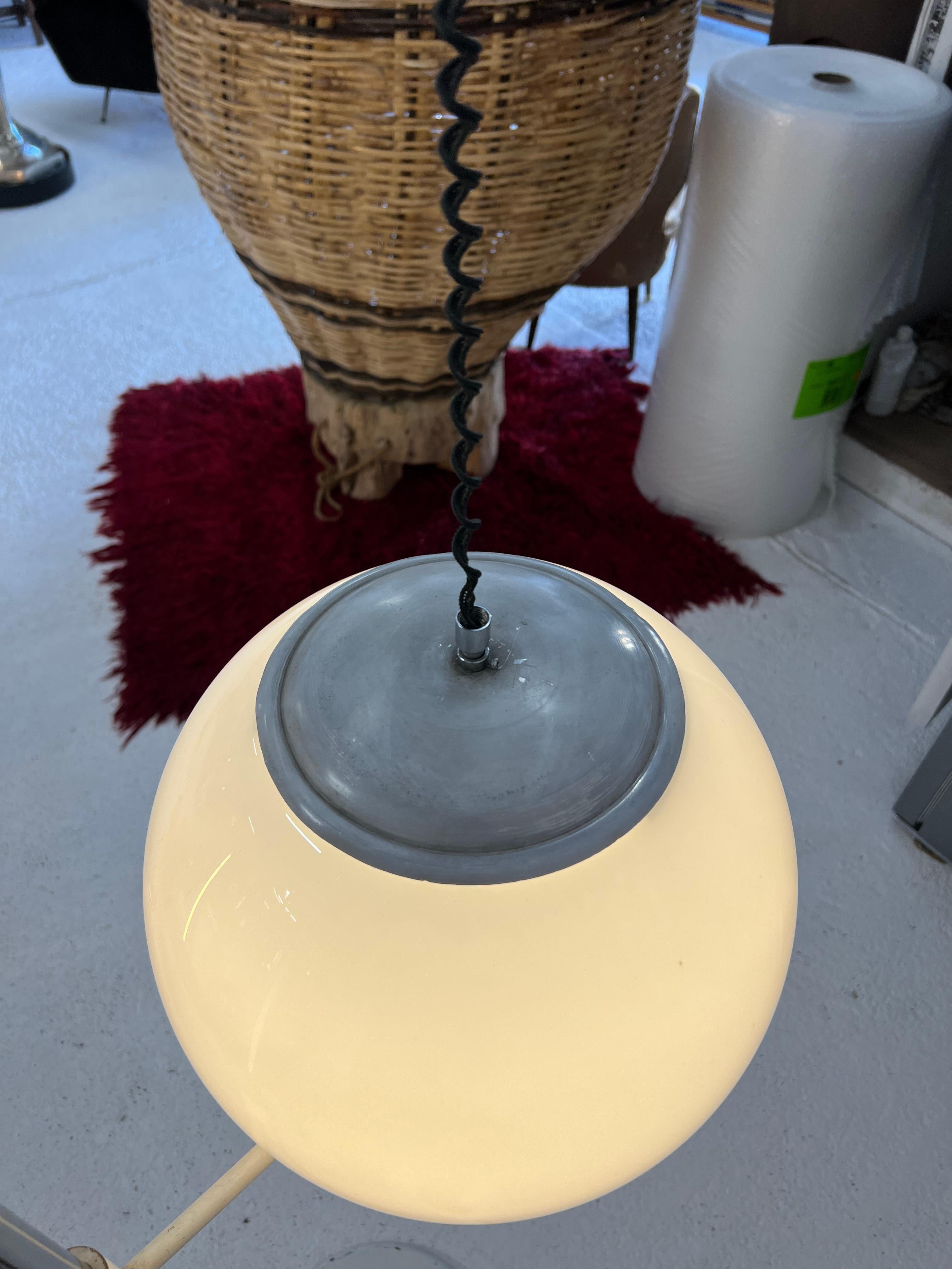 Moon Guzzini Floor Lamp, 1950s For Sale 2