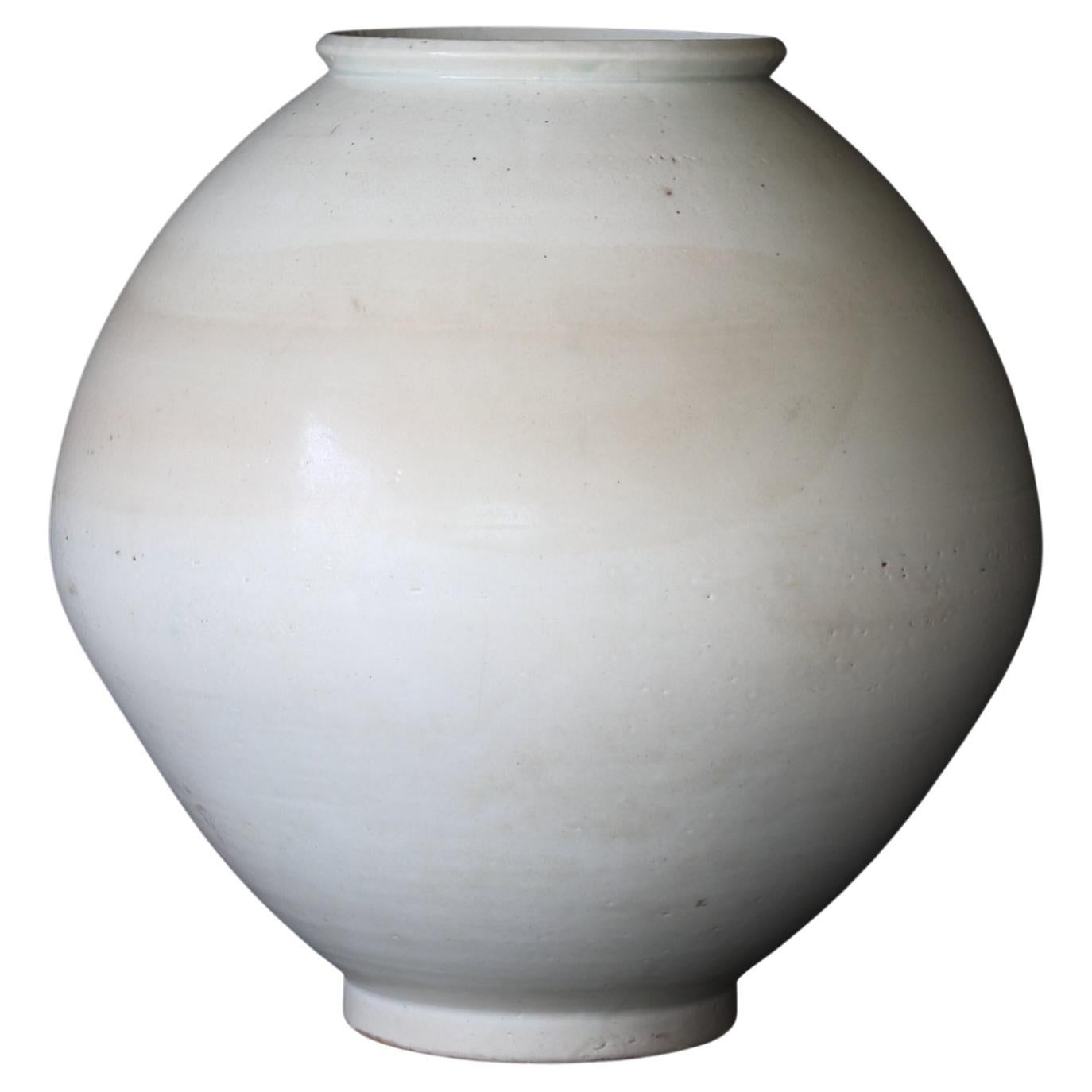 Moon Jar 'Dalhanari' - Lot2  / 17th Century / Korean Antiques / Joseon Dynasty For Sale