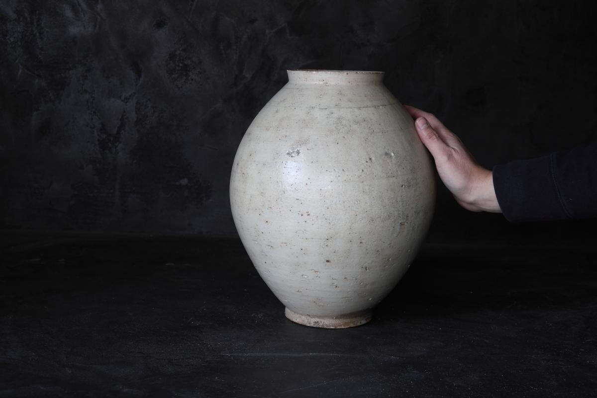 Mondgefäß / Koreanische antike Vase / Joseon-Dynastie / 18. Jahrhundert im Angebot 3