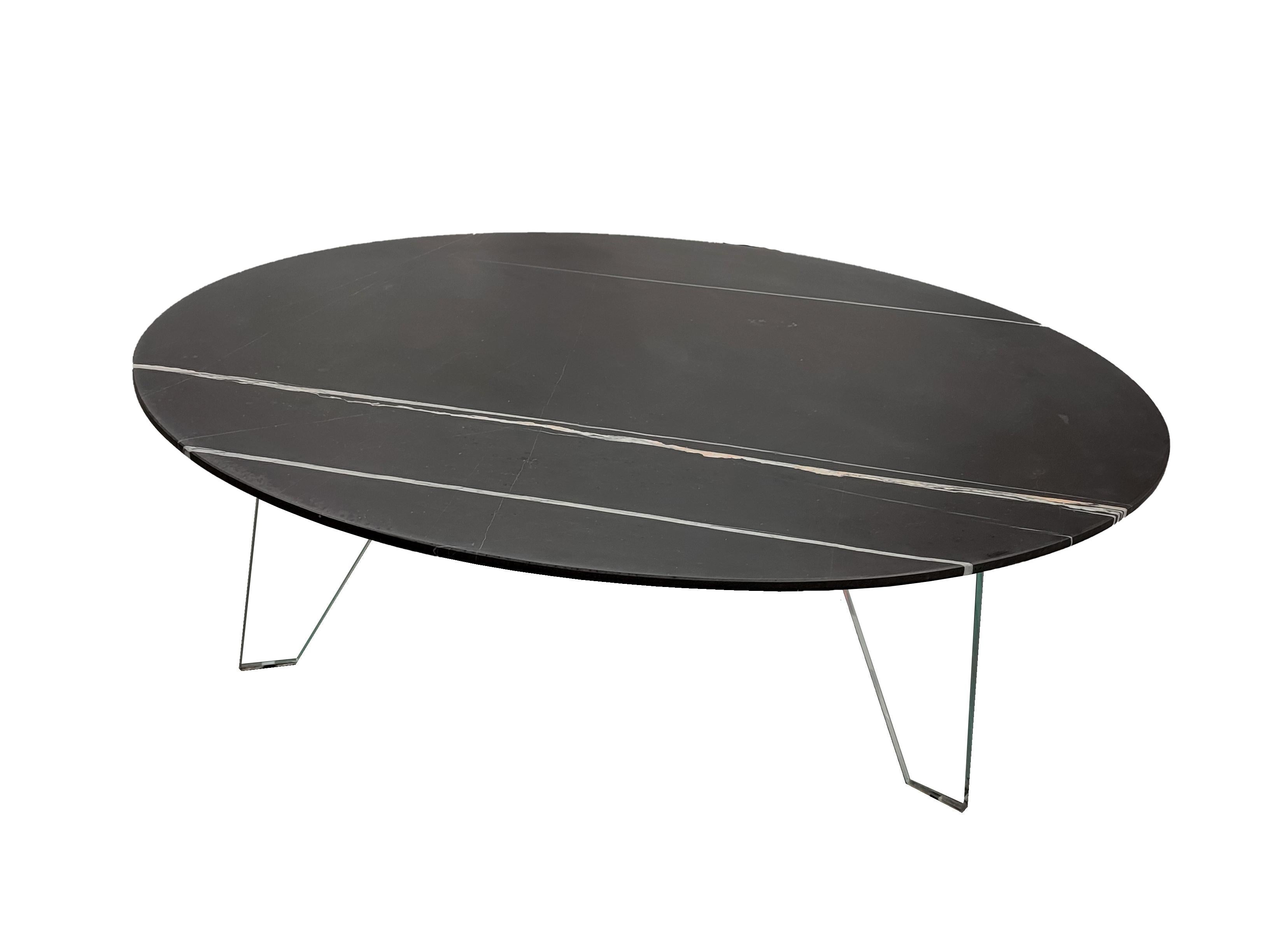 Fait main Moon Marble Black Bamboo Coffee Table Meddel One-of-a-Kind Luxury Masterpiece en vente