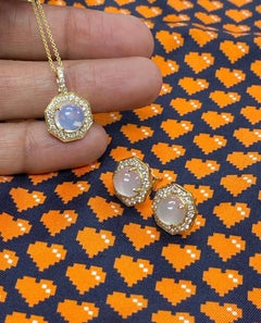 Goshwara Moon Quartz Pendant And Diamond Earrings