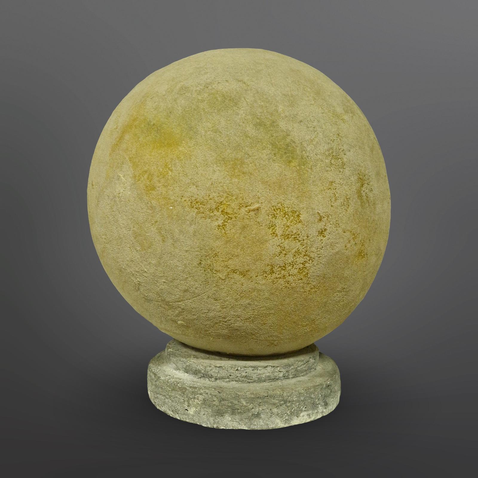 Ère spatiale Lampe de table de style roche de lune fabriquée en fibre de verre, France, années 1970 en vente