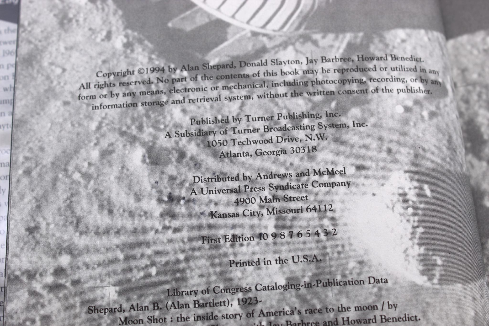 Le tour de lune d'Alan Shepard et Deke Slayton, signé par Shepard, première édition, 1994 1