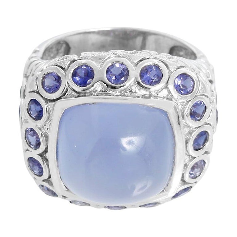 Anello con pietra lunare e zaffiro in vendita