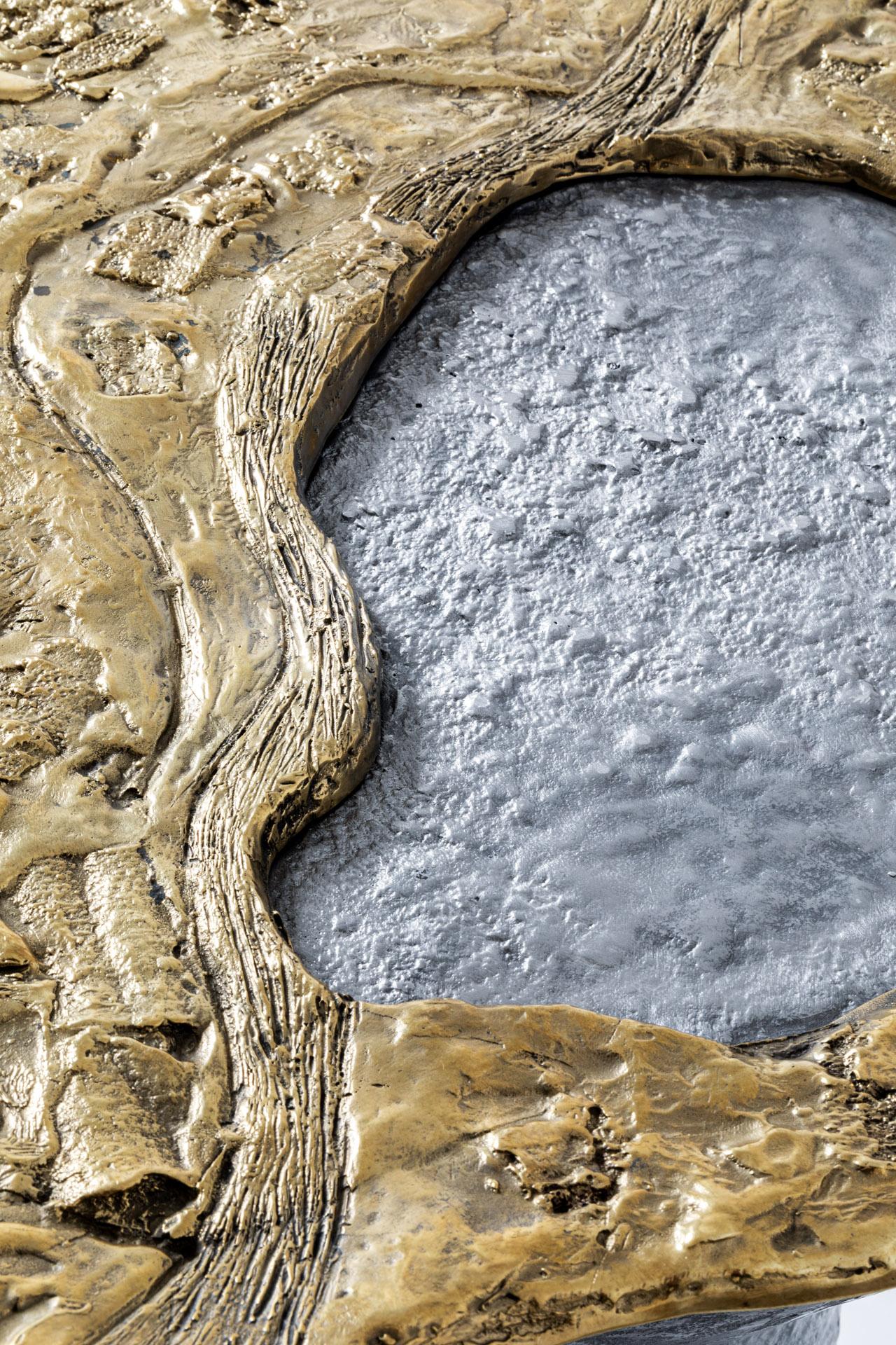 Mooncrater, Beistelltisch aus Aluminium, Wachsausguss und Bronze, Lunar Edition im Zustand „Neu“ im Angebot in Roma, IT