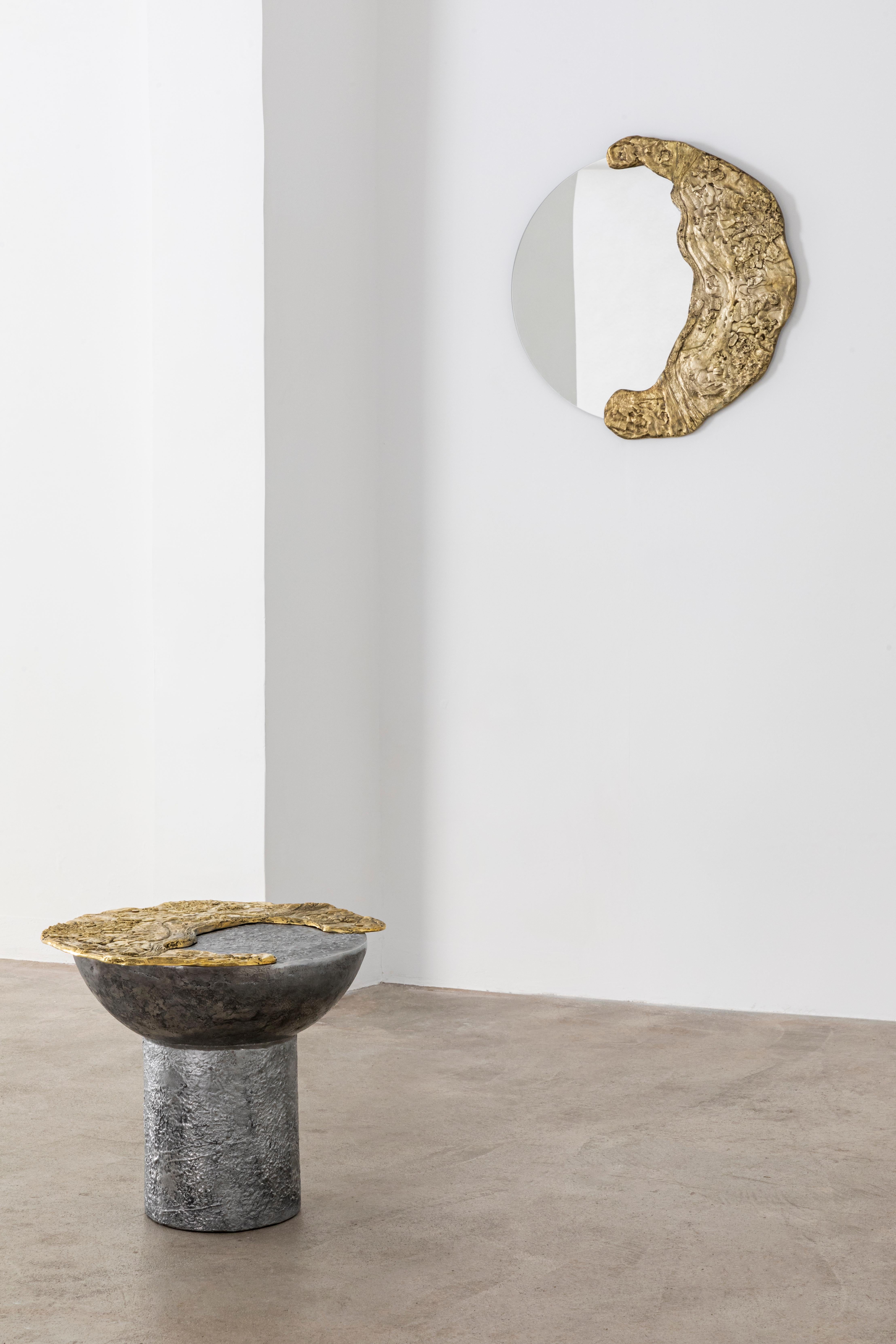 Mooncrater, Beistelltisch aus Aluminium, Wachsausguss und Bronze, Lunar Edition (21. Jahrhundert und zeitgenössisch) im Angebot