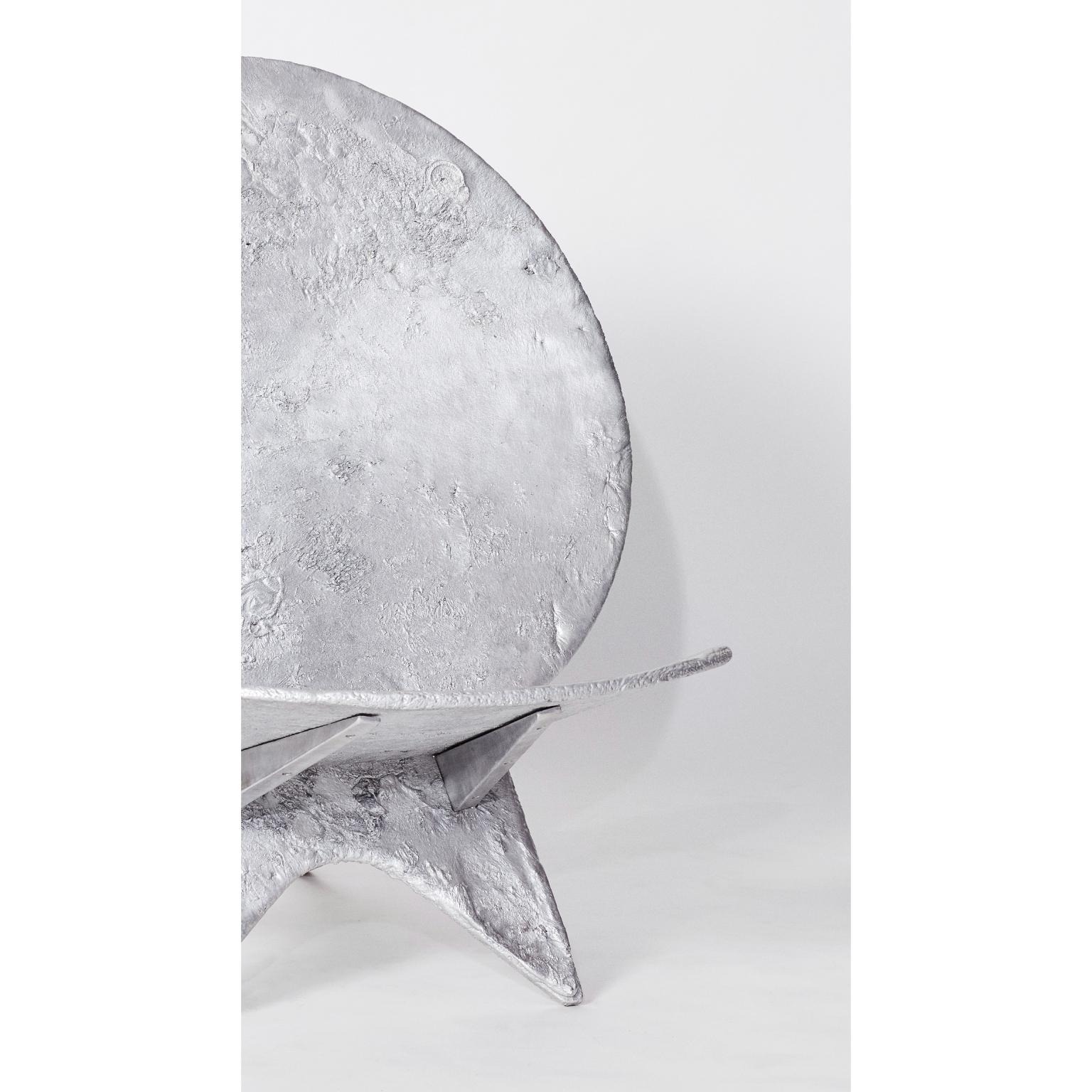 Moderno Sedia in alluminio in edizione limitata Moongazer di Jesse Ede in vendita